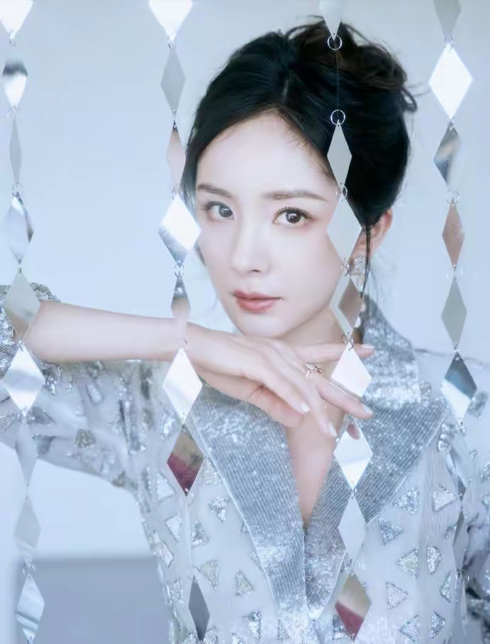 杨幂魅惑写真插图6