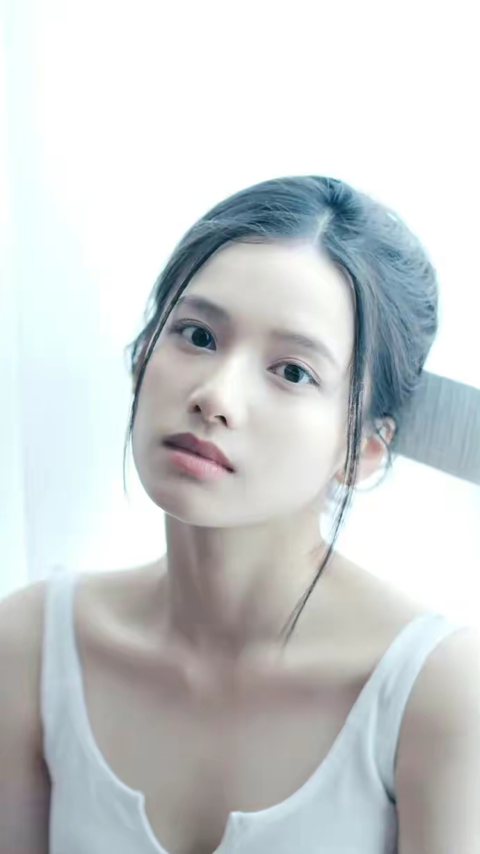 张婧仪写真壁纸插图3