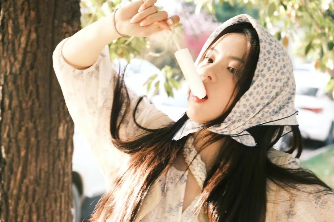 可爱少女杨超越写真插图23