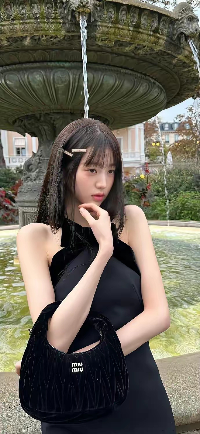 张元英写真壁纸插图12