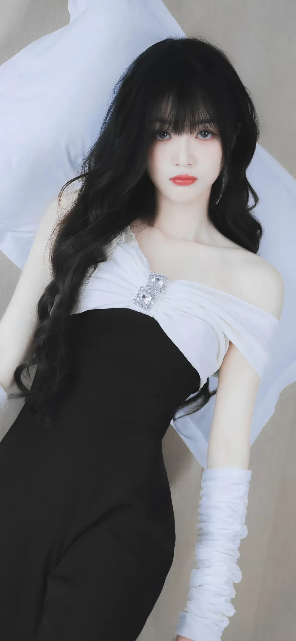 吴宣仪高清写真手机壁纸插图5