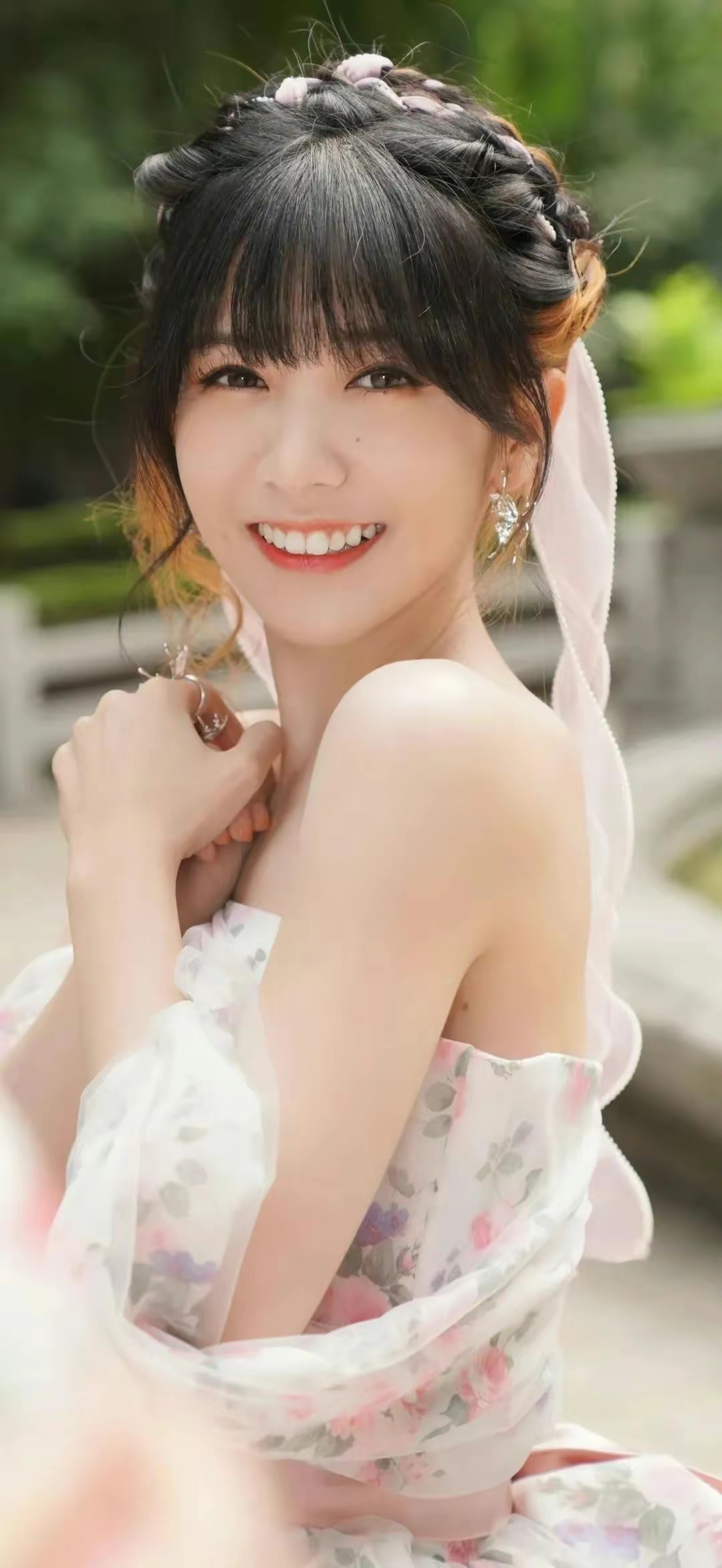 不一样的女神赖美云写真插图5