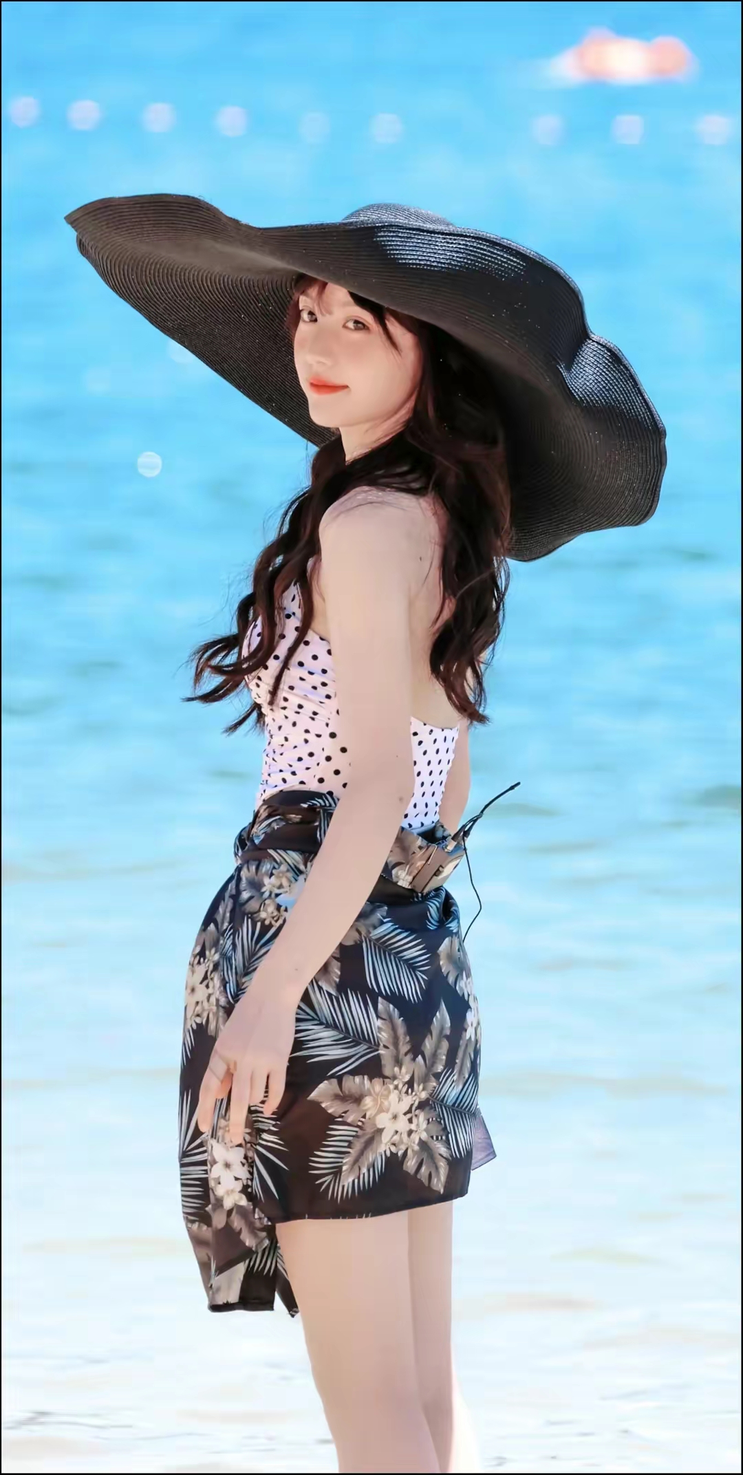 田曦薇海边美拍插图7