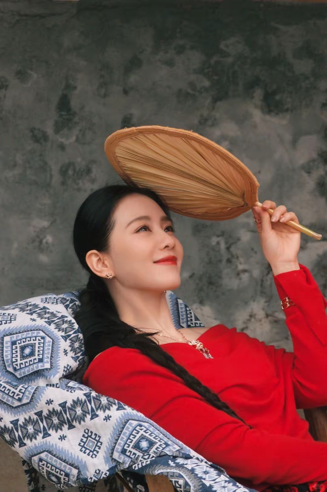 刘诗诗红色写真插图