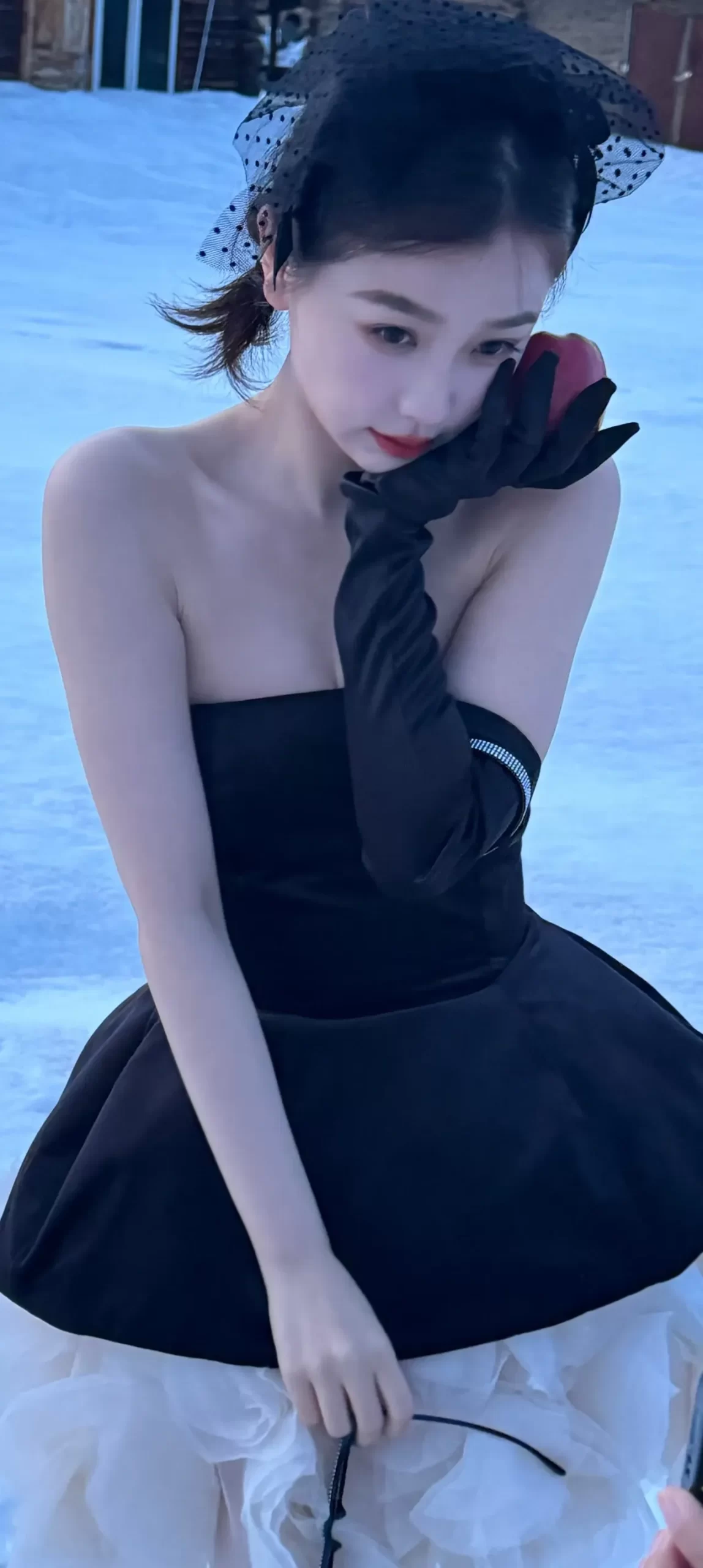 酷酷的虞书欣甜美写真插图4