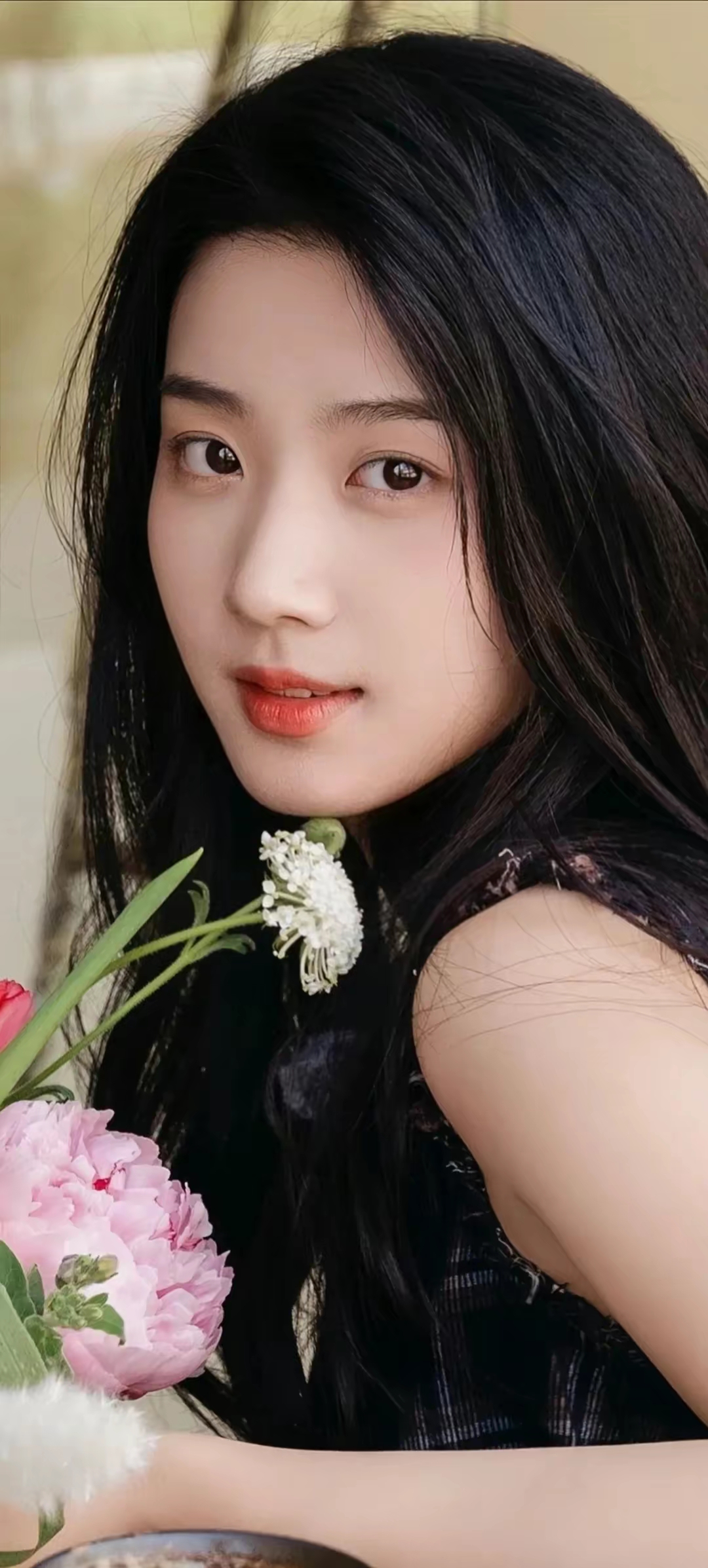 卢昱晓甜美可爱写真插图5