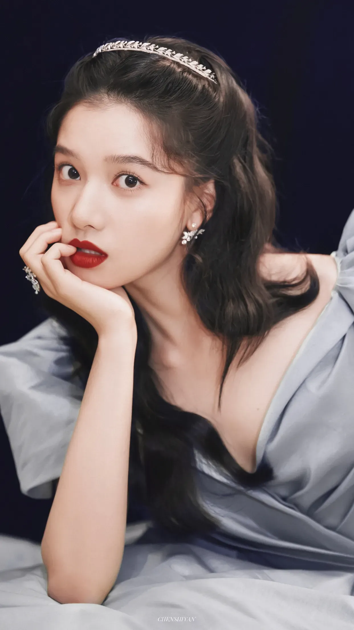 张婧仪写真插图