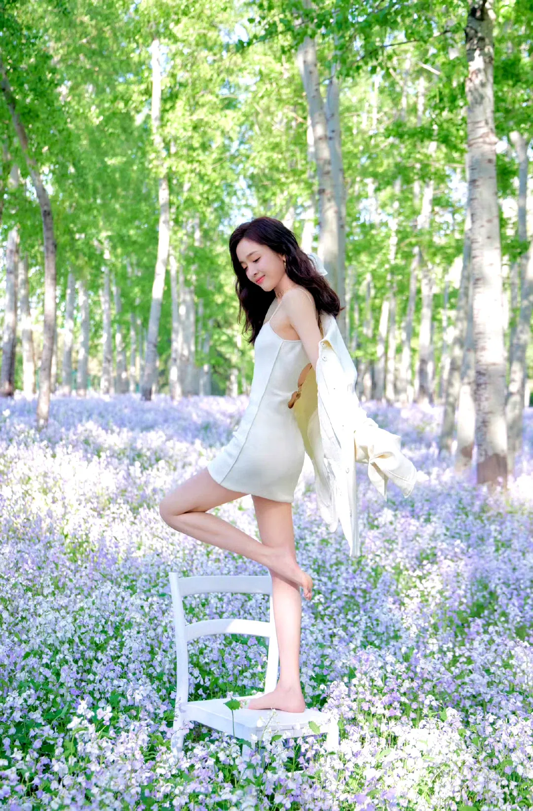花中仙子吴宣仪夏日写真插图3