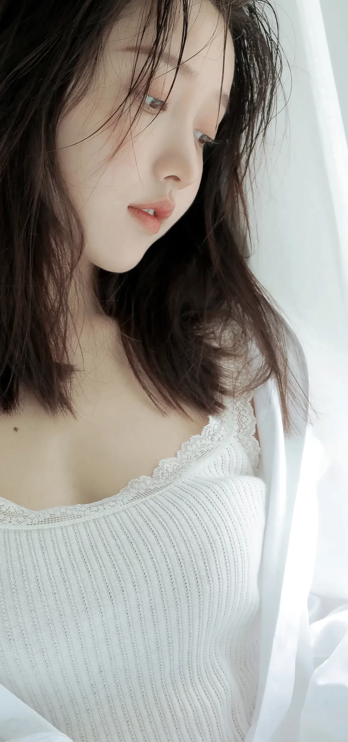 姜贞羽纯白写真壁纸插图10