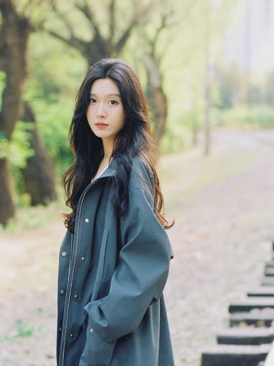 王子璇气质优雅写真插图8