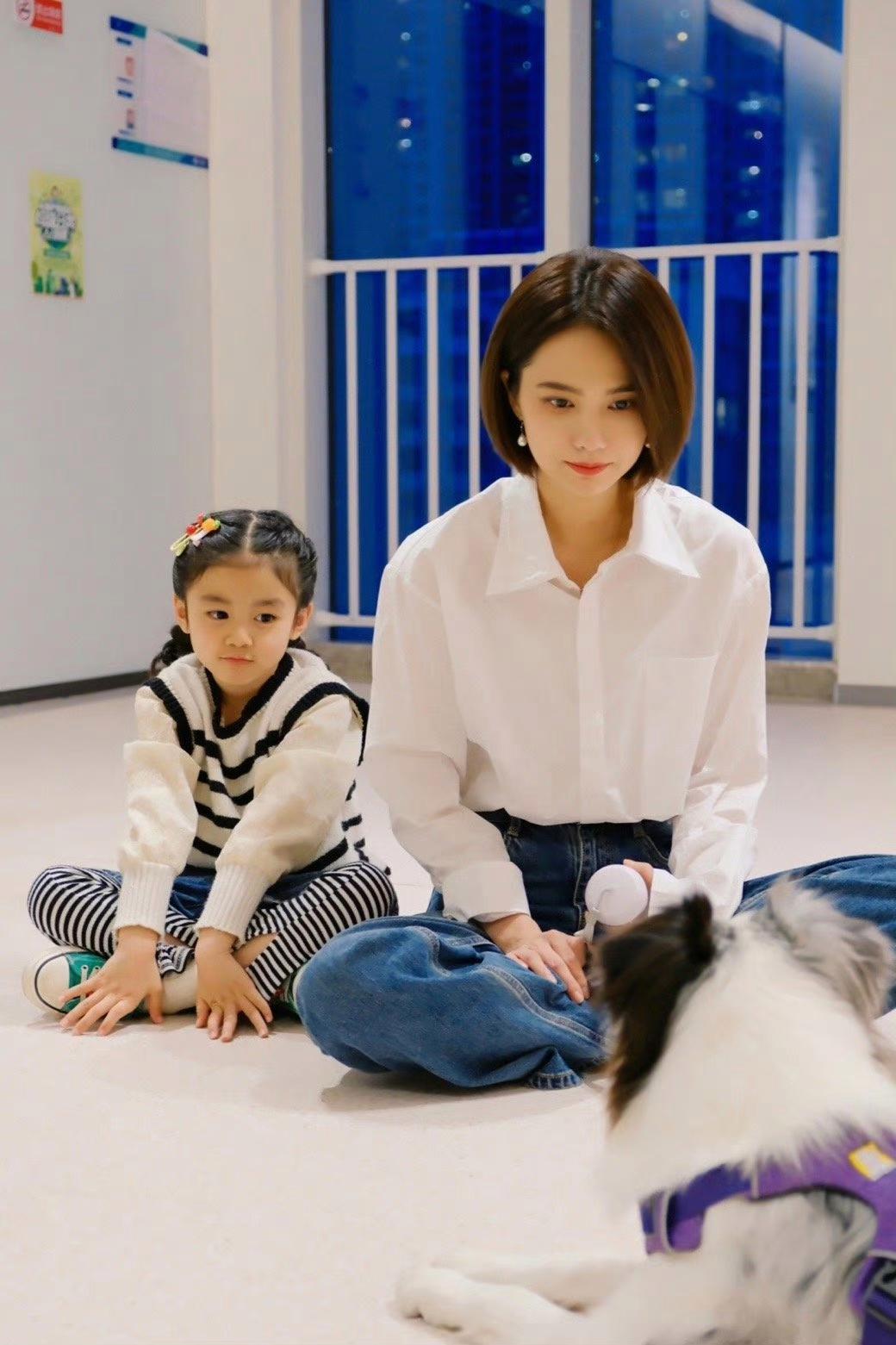 姜佩瑶生活照插图7