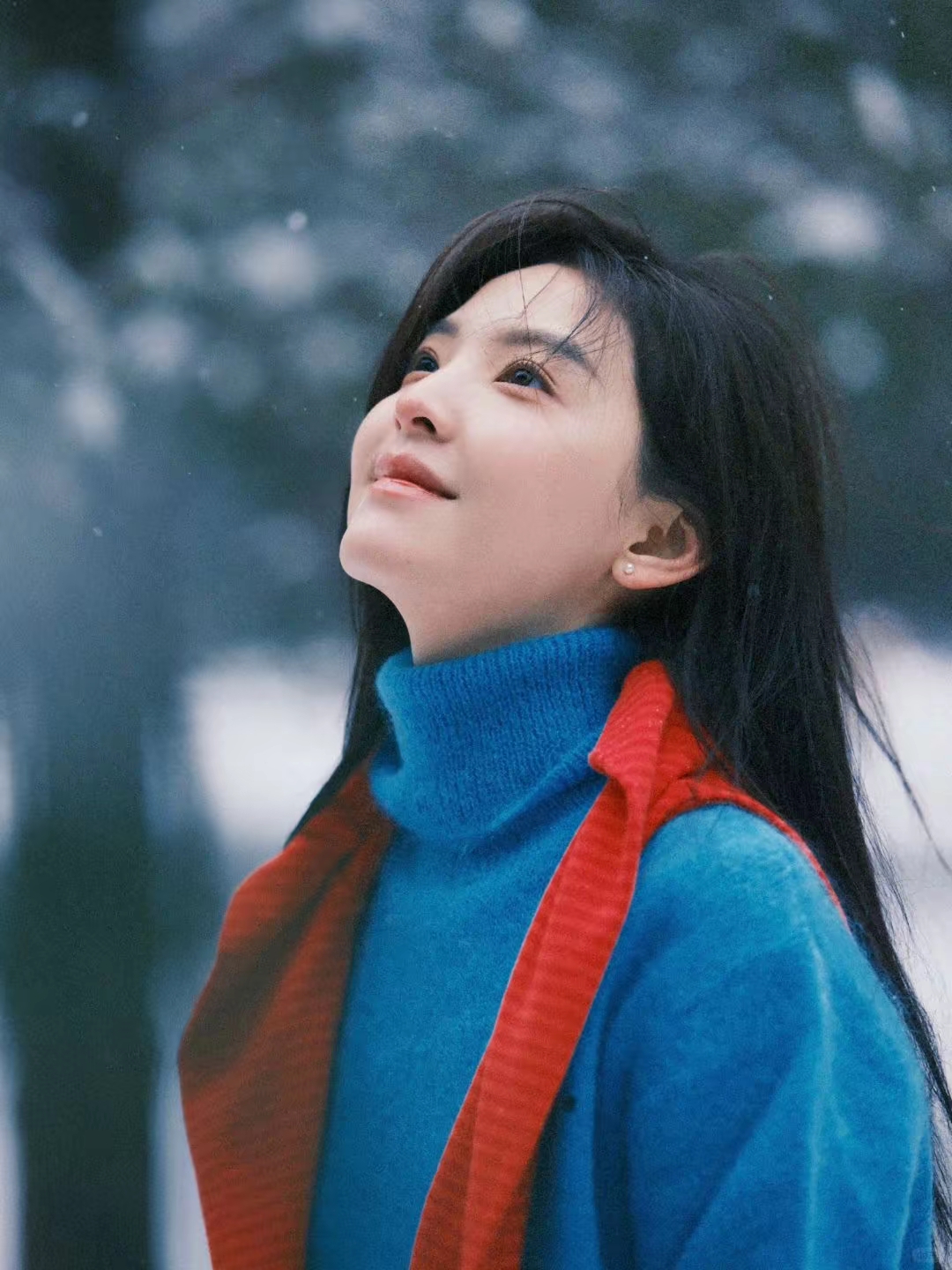 章若楠雪中写真插图4