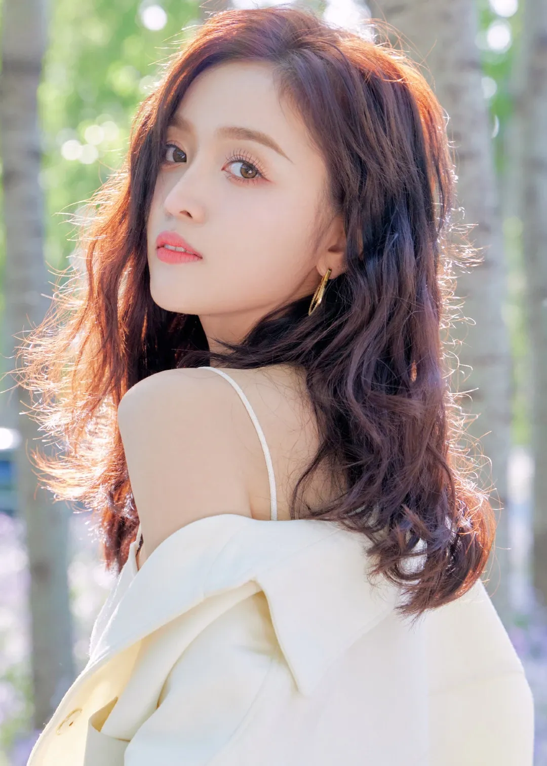 花中仙子吴宣仪夏日写真插图2