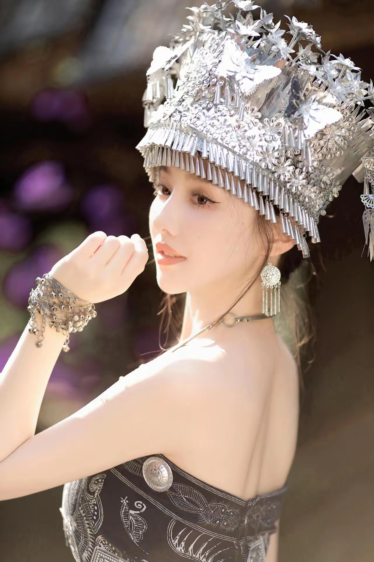 女神王鹤润苗族少女写真插图2