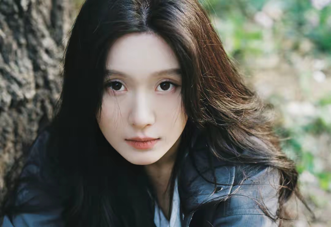 王子璇气质优雅写真插图6