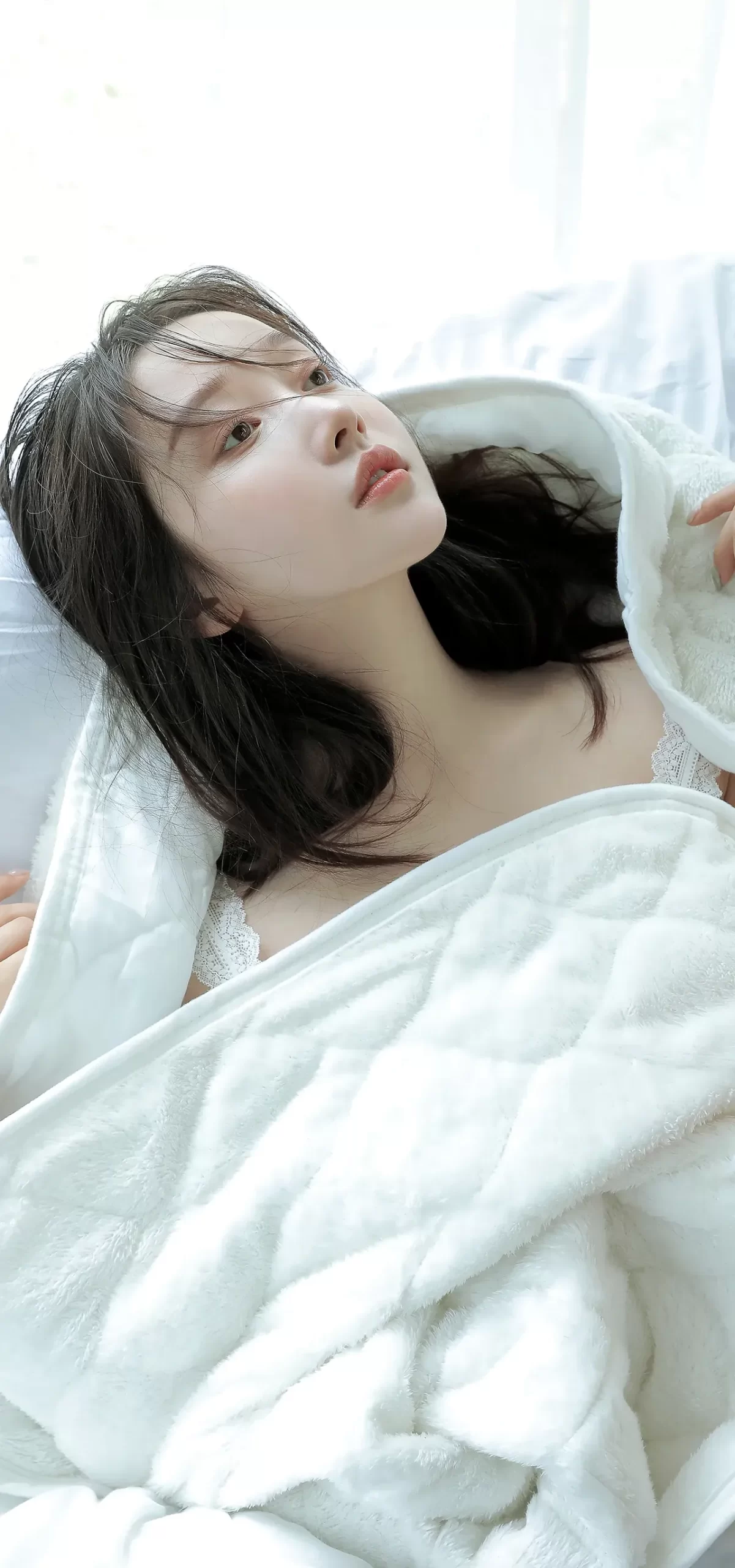 姜贞羽纯白写真壁纸插图13