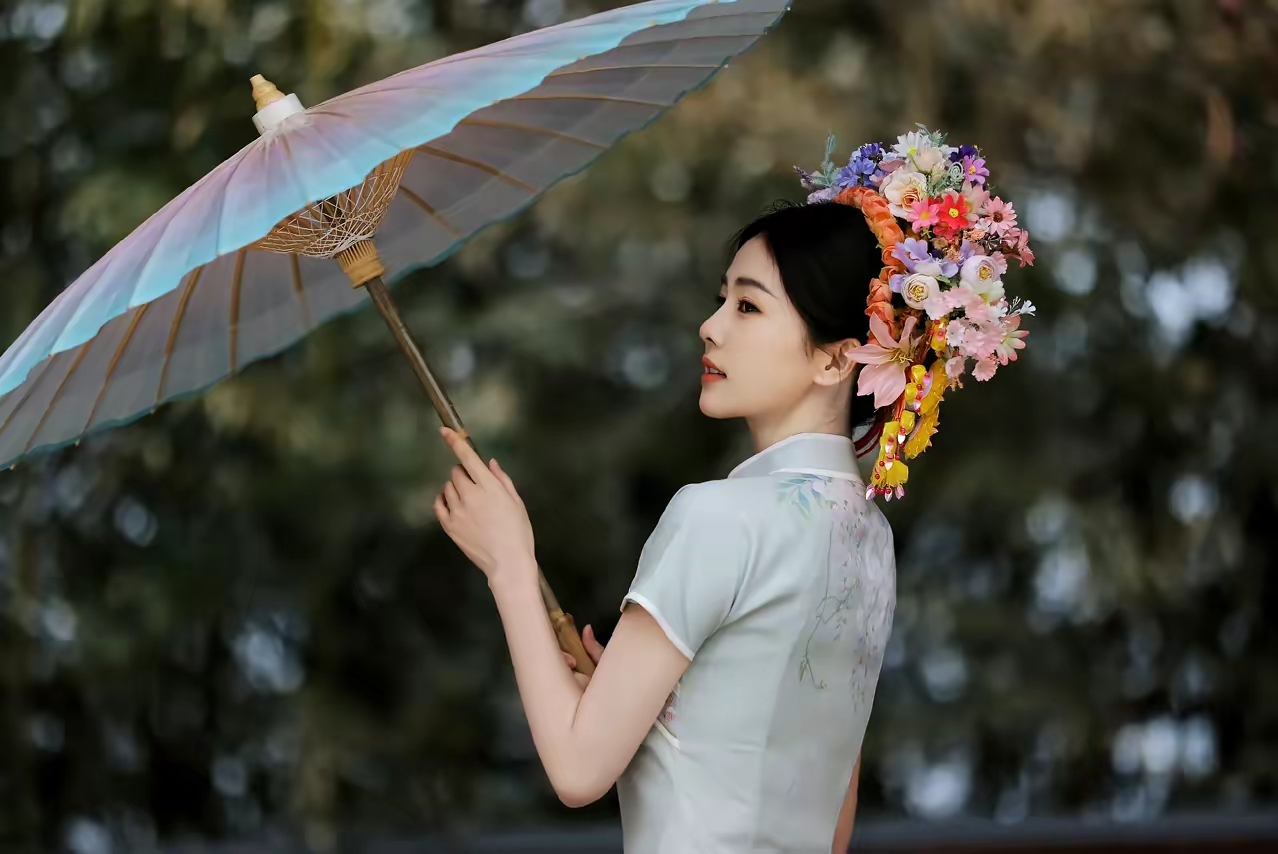 白鹿旗袍写真插图3