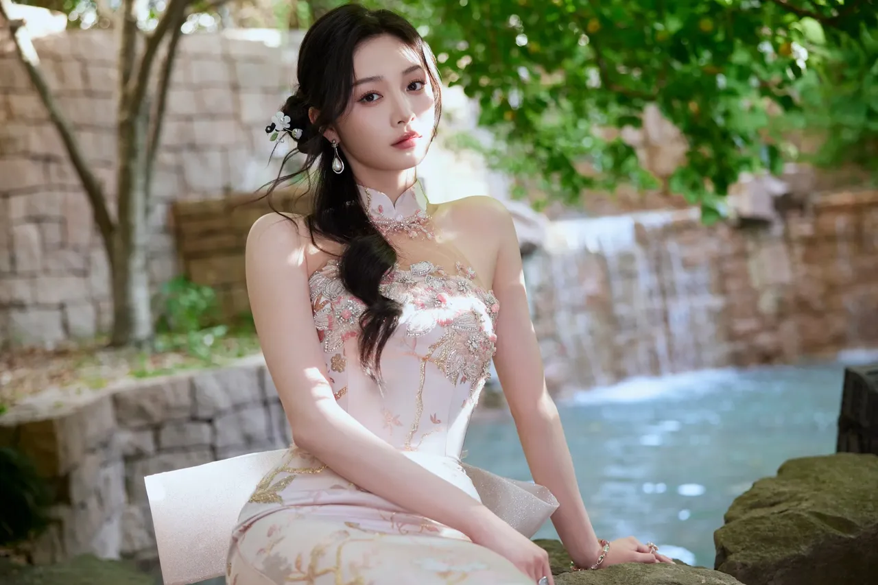 周洁琼写真插图8