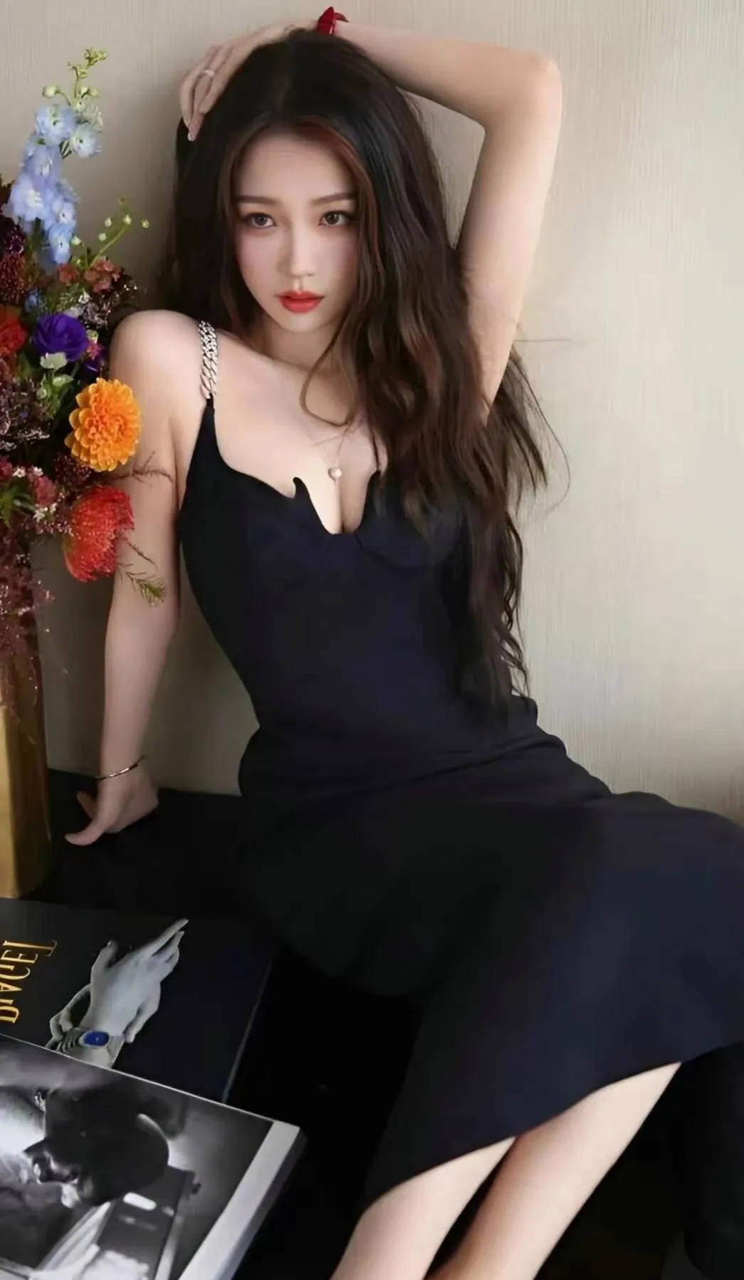 虞书欣甜美写真插图3