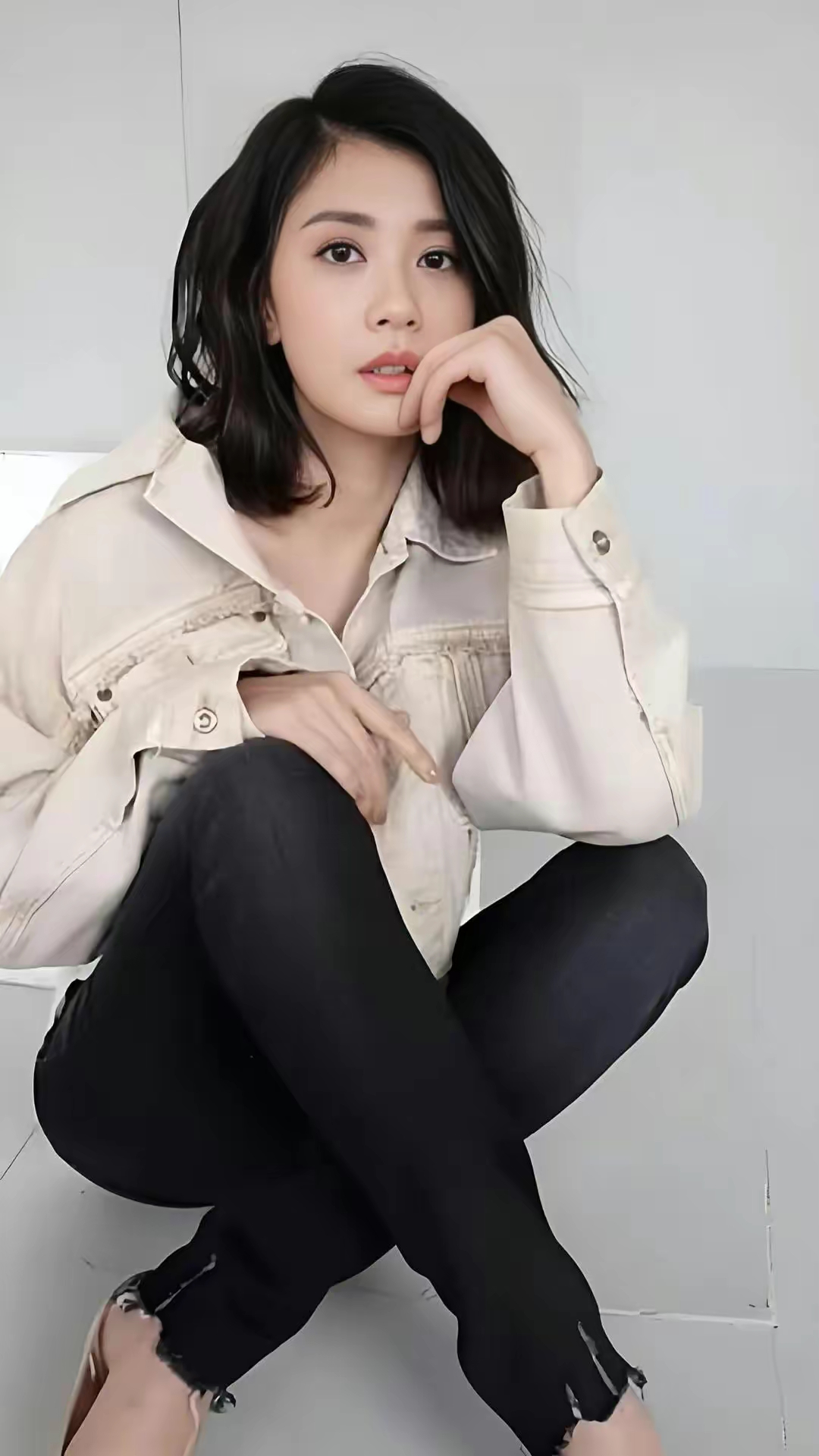 贾静雯写真插图7