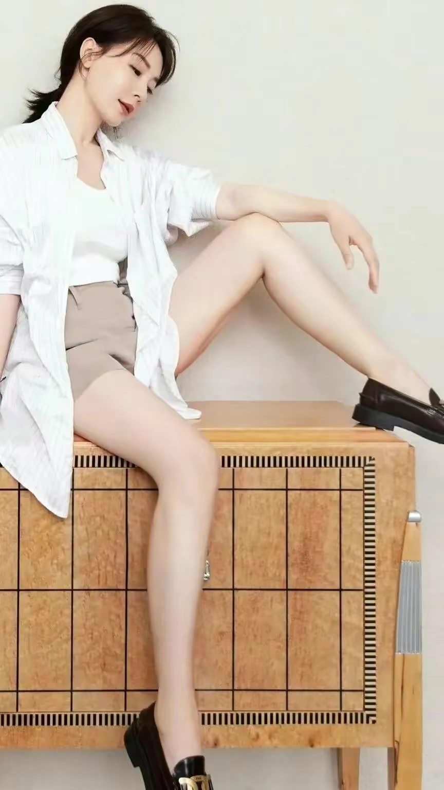 陈数写真，瑜伽健身裤下的成熟魅力插图4