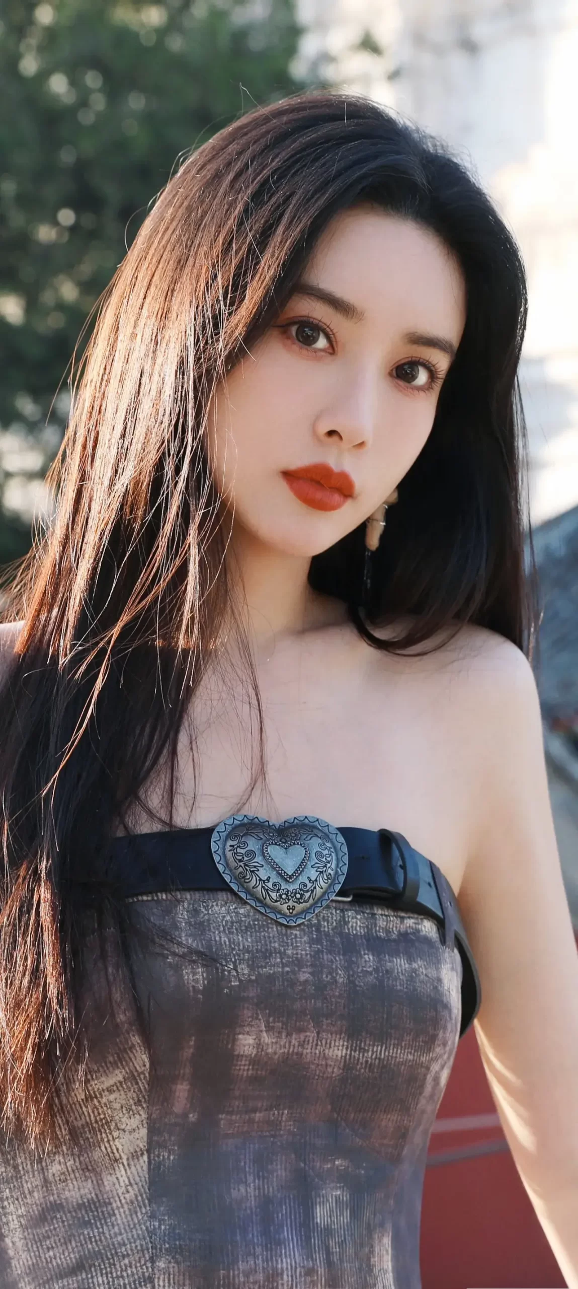 孟子义优雅写真壁纸插图2