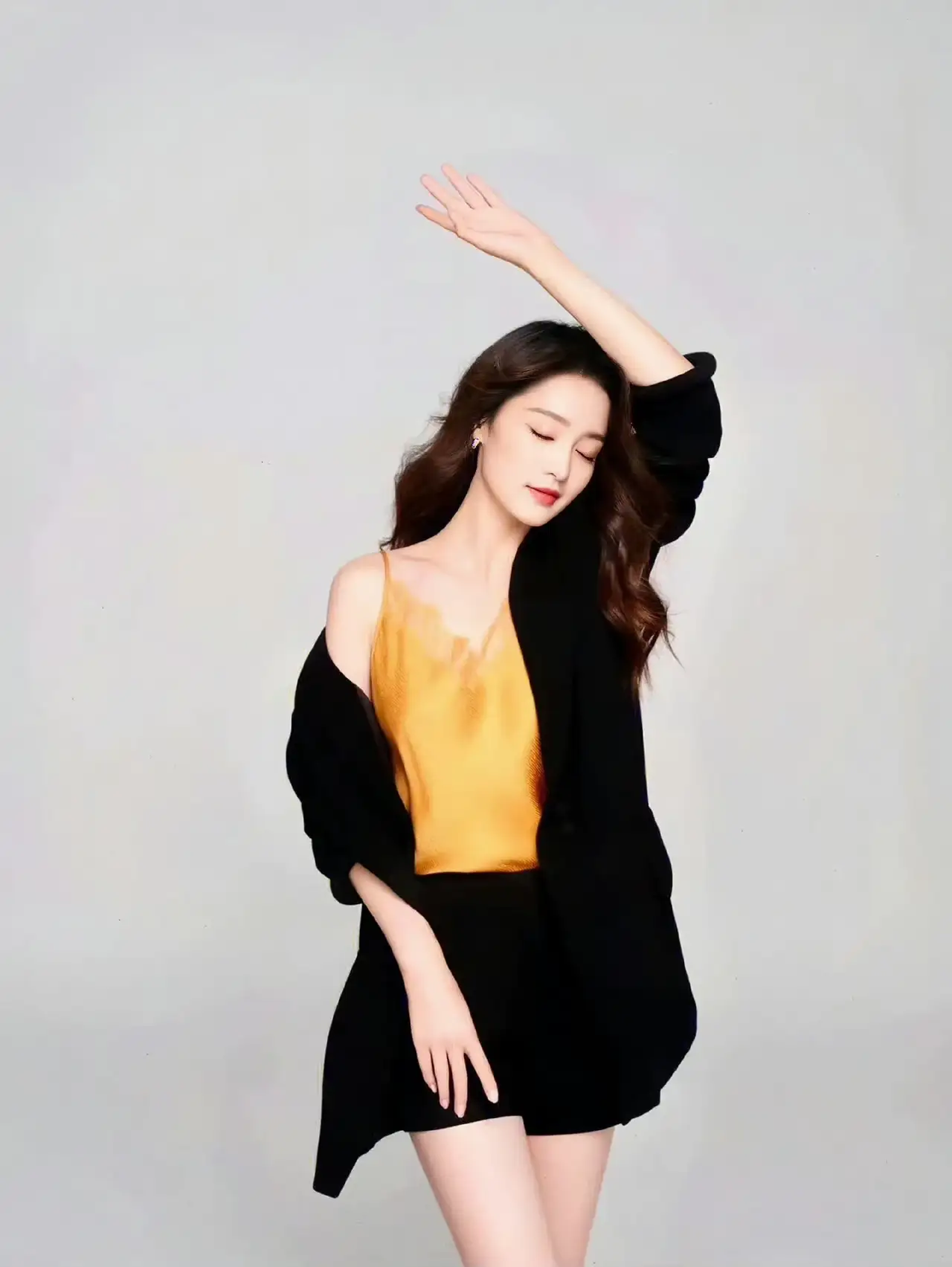 李沁内衣写真插图6