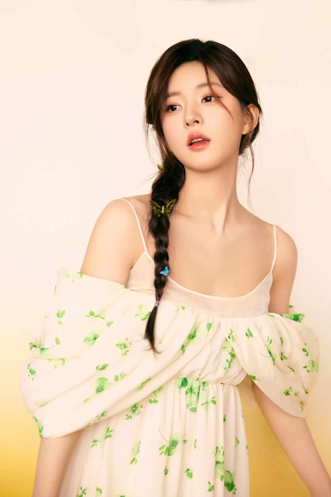赵露思小清新甜美写真插图5