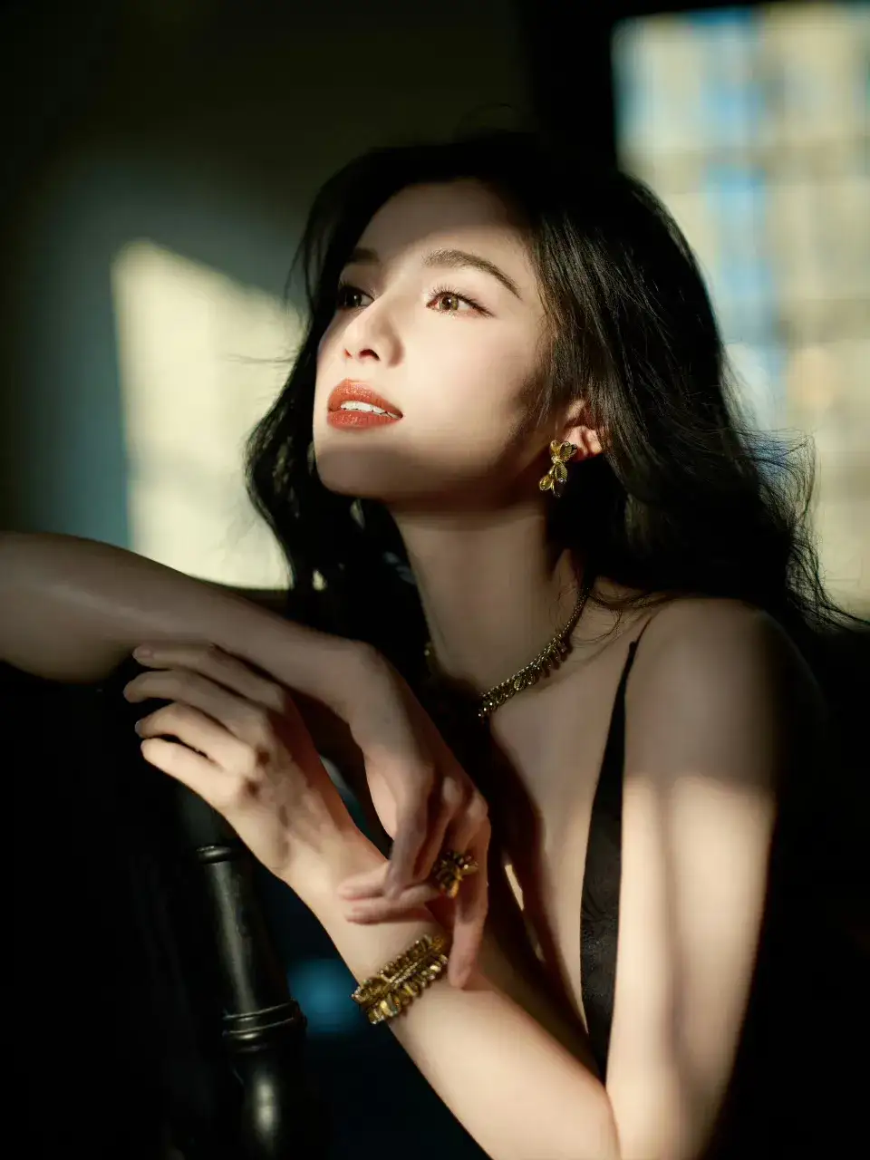 张婧仪性感写真插图