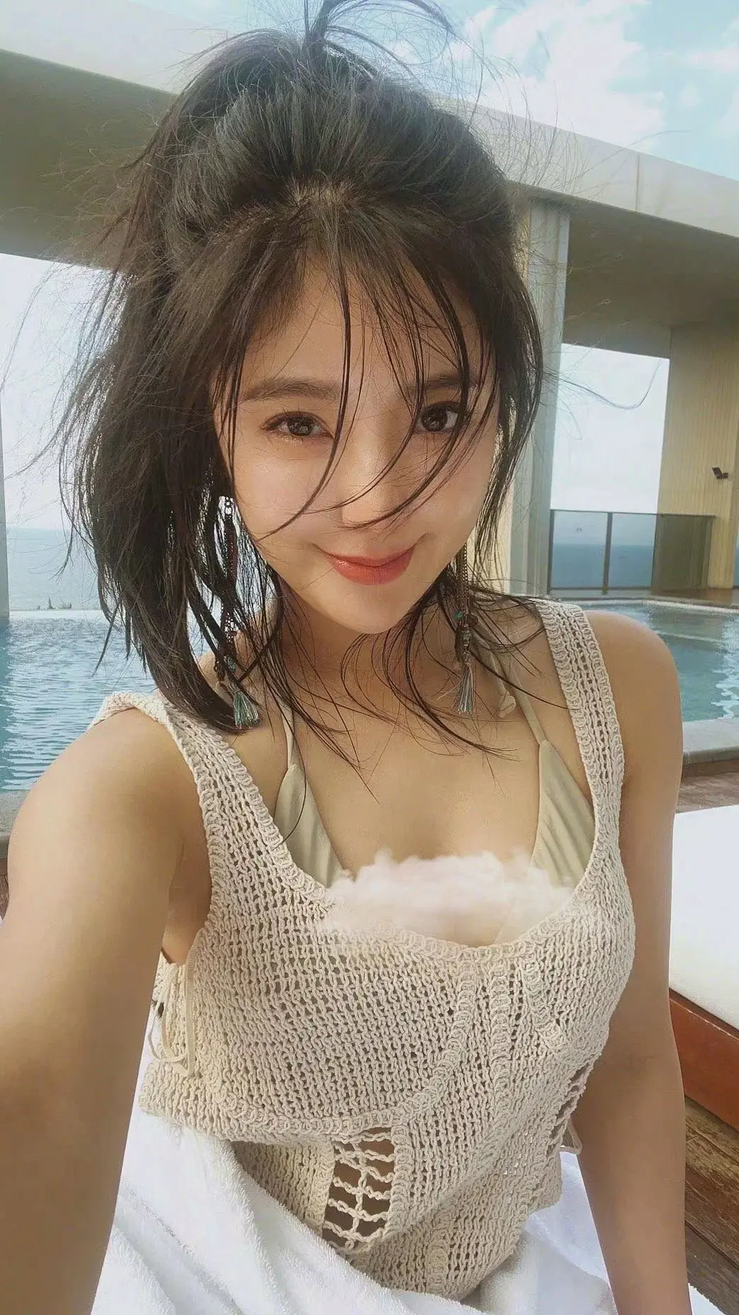 赵奕欢性感妩媚写真壁纸插图2