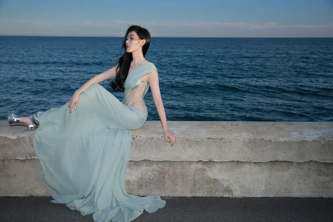张天爱海边高清写真壁纸插图15