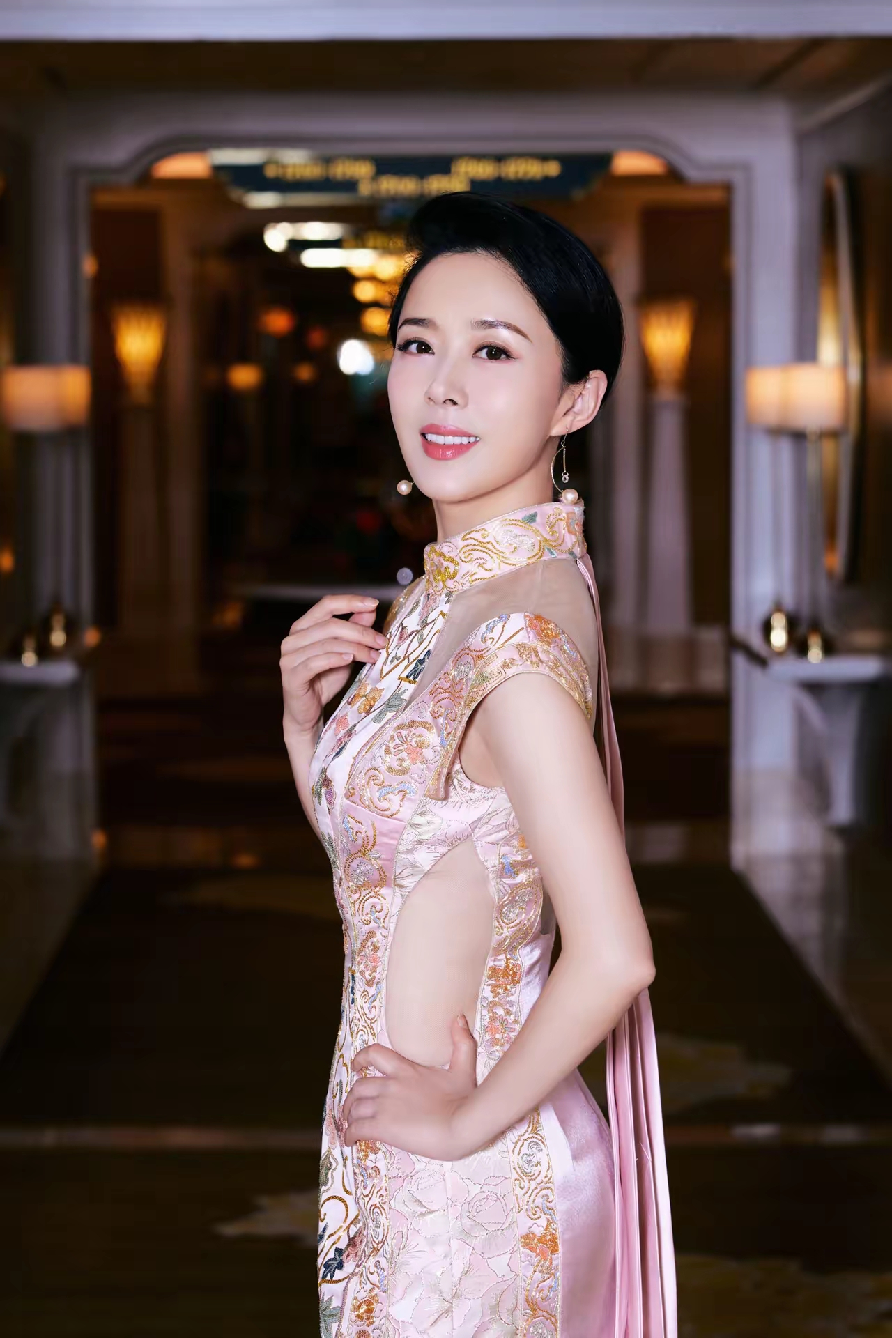 嫦娥美人颜丹晨写真插图