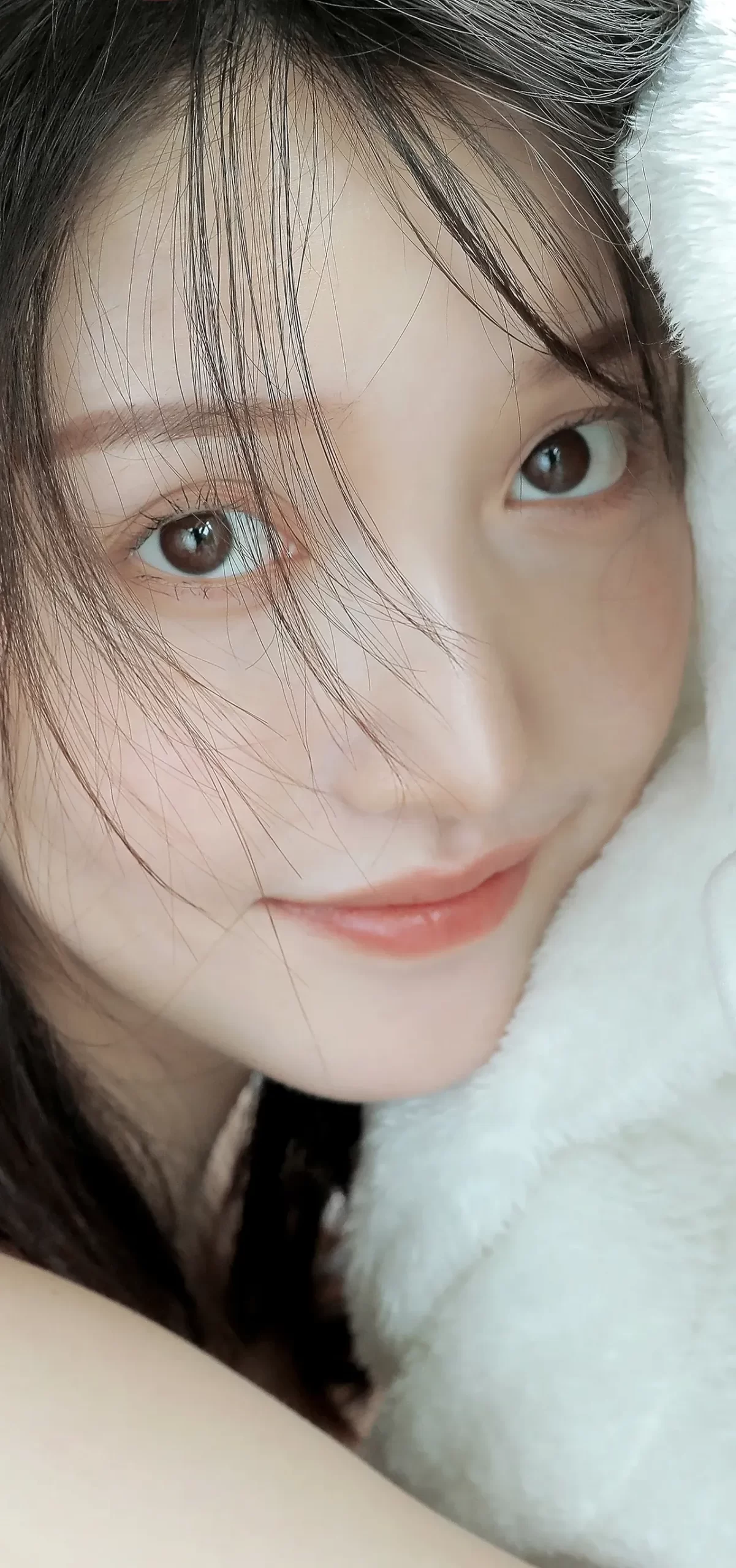 姜贞羽纯白写真壁纸插图16