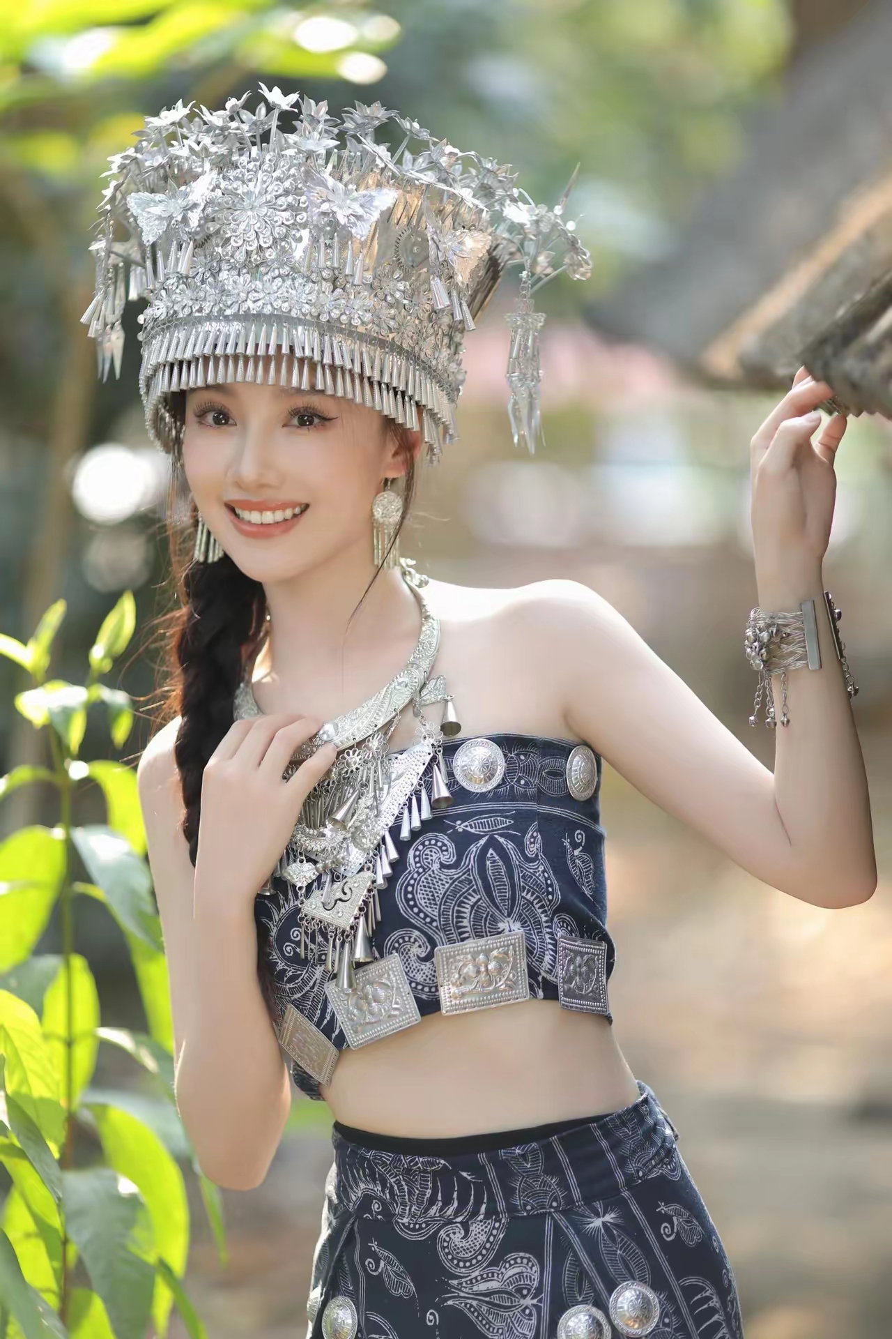 女神王鹤润苗族少女写真插图6