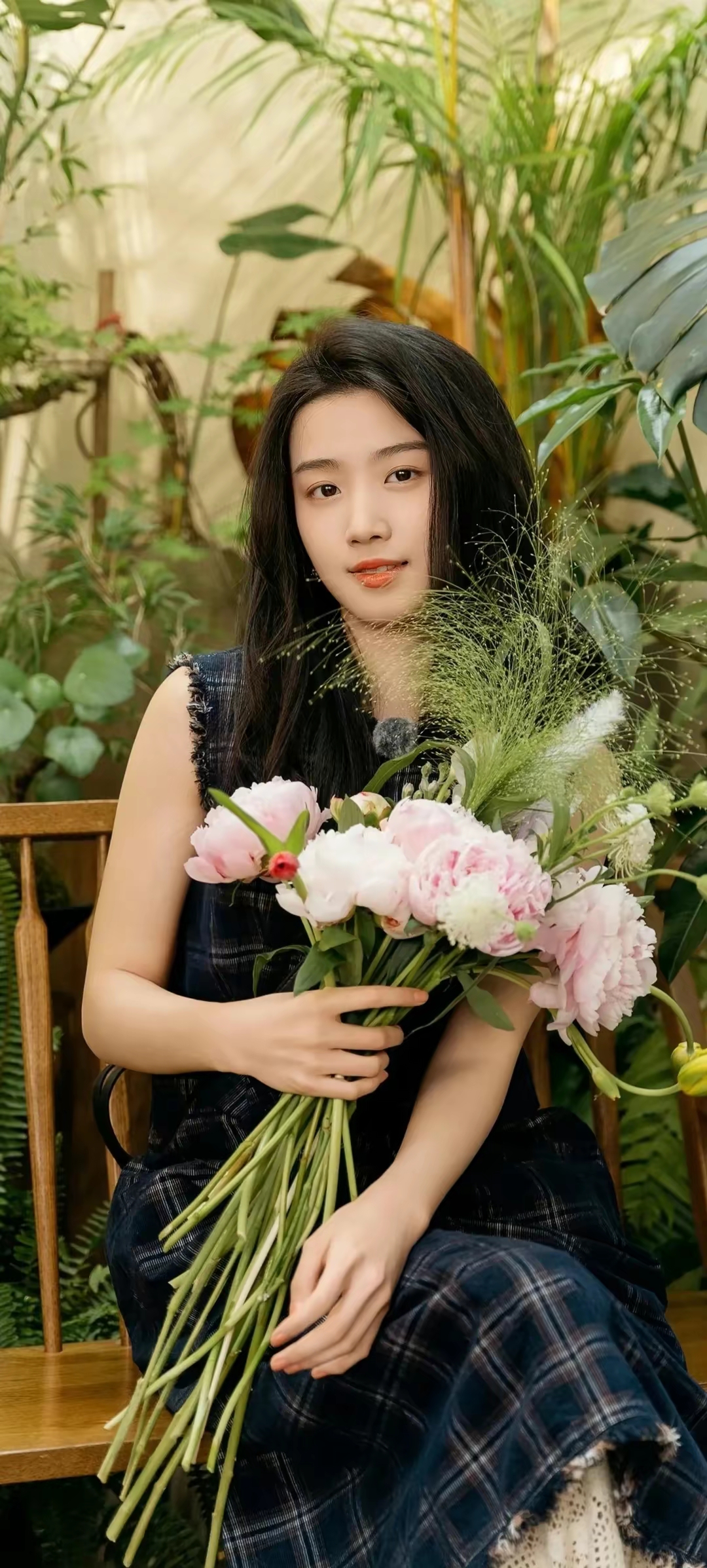 卢昱晓甜美可爱写真插图6