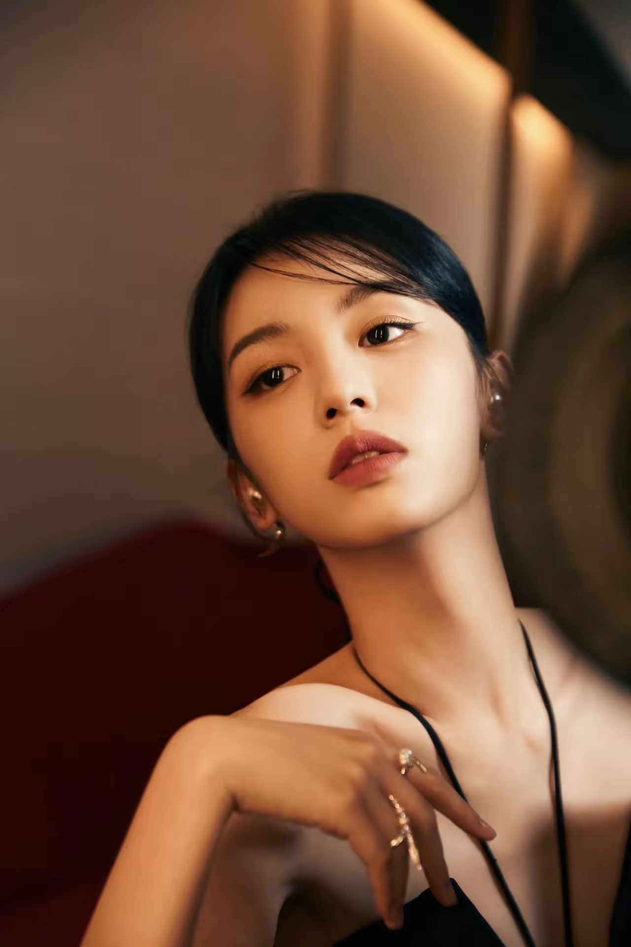 周也氛围感写真插图8