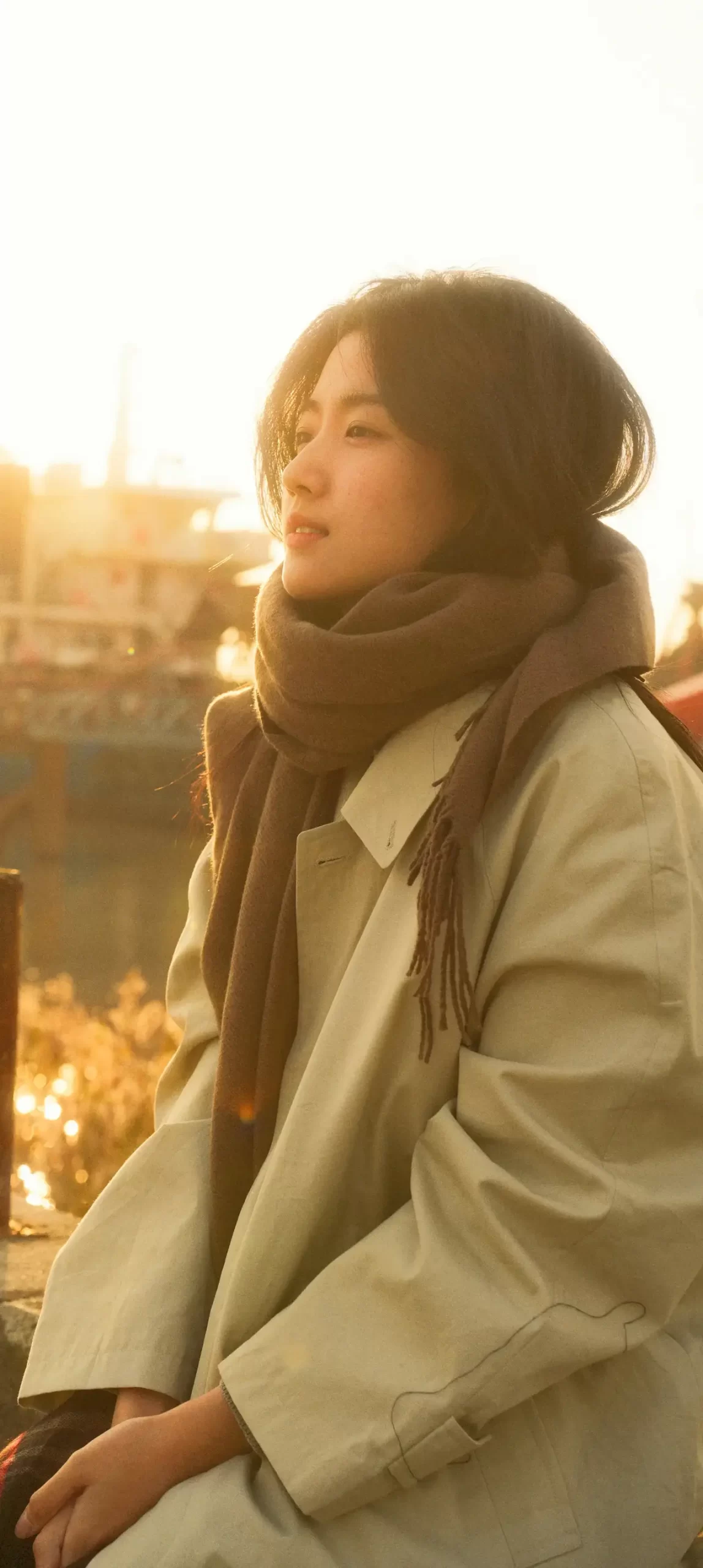 卢昱晓氛围感写真插图3