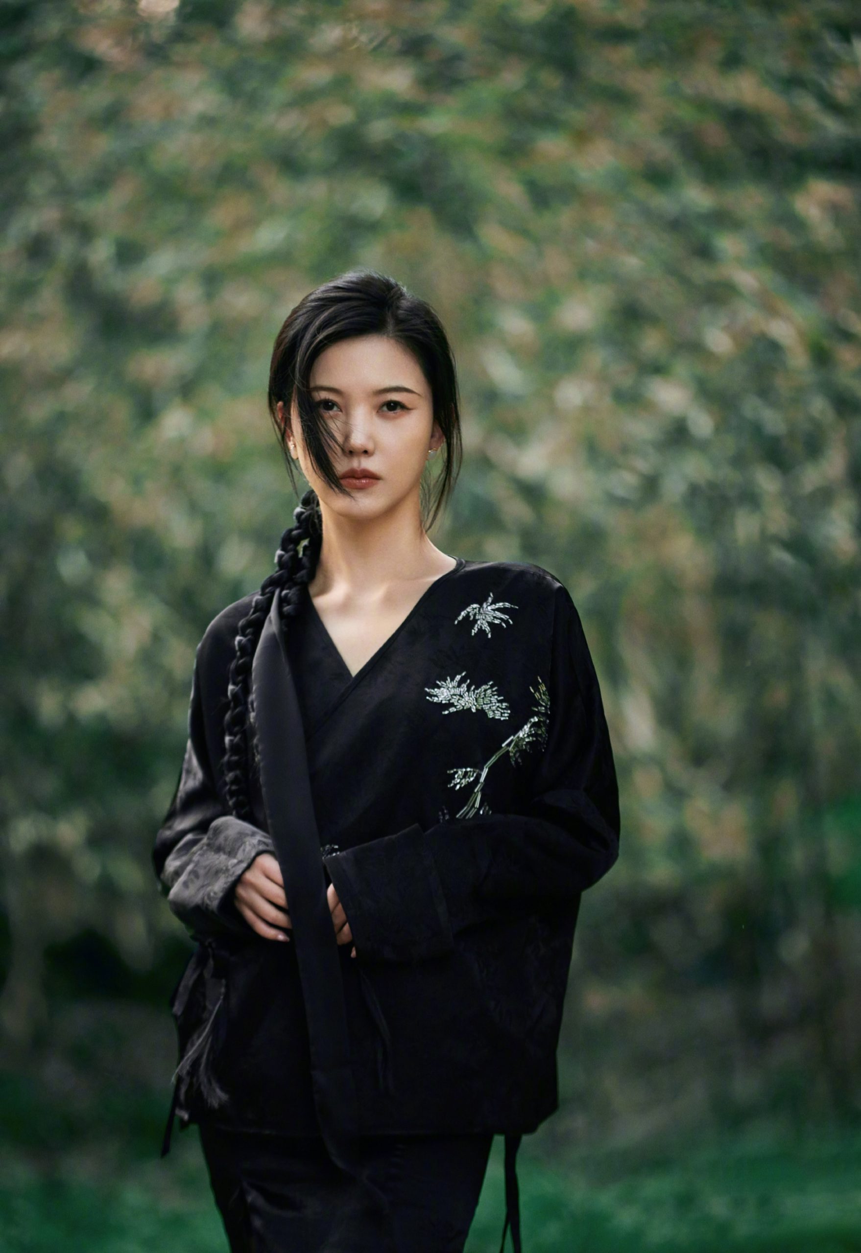 杨子珊气质优雅写真插图7