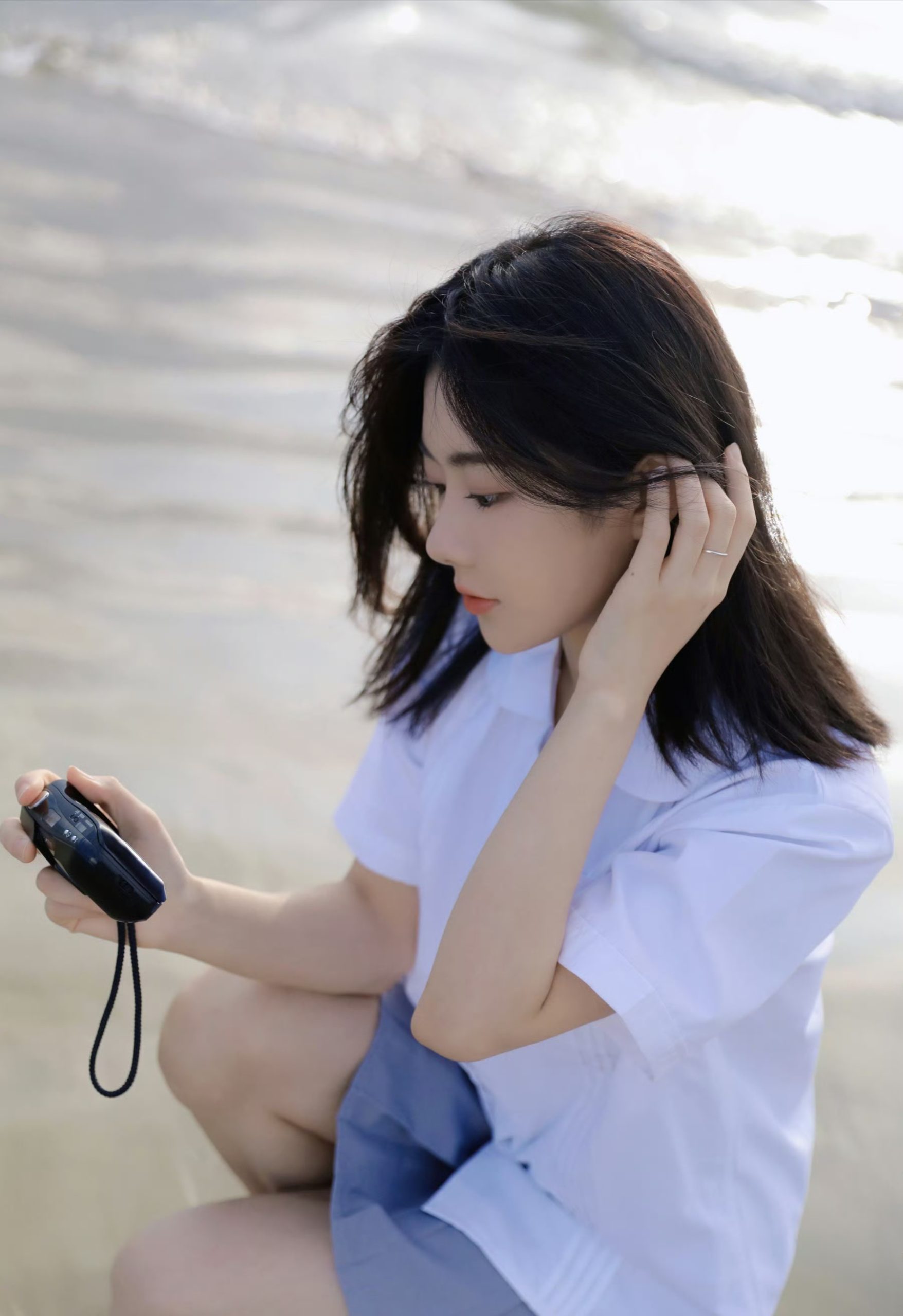 SNH48胡晓慧白衬衣小清新写真插图5