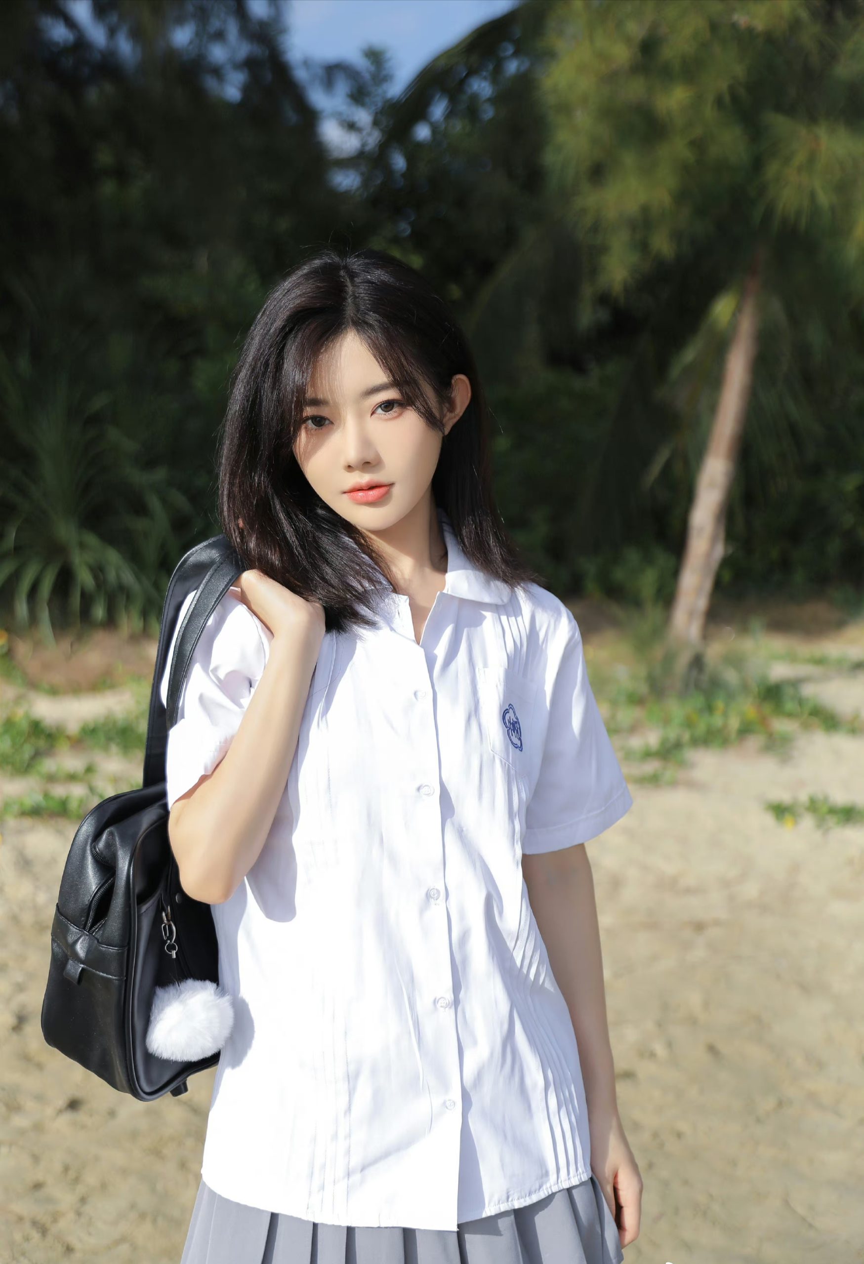 SNH48胡晓慧白衬衣小清新写真插图7