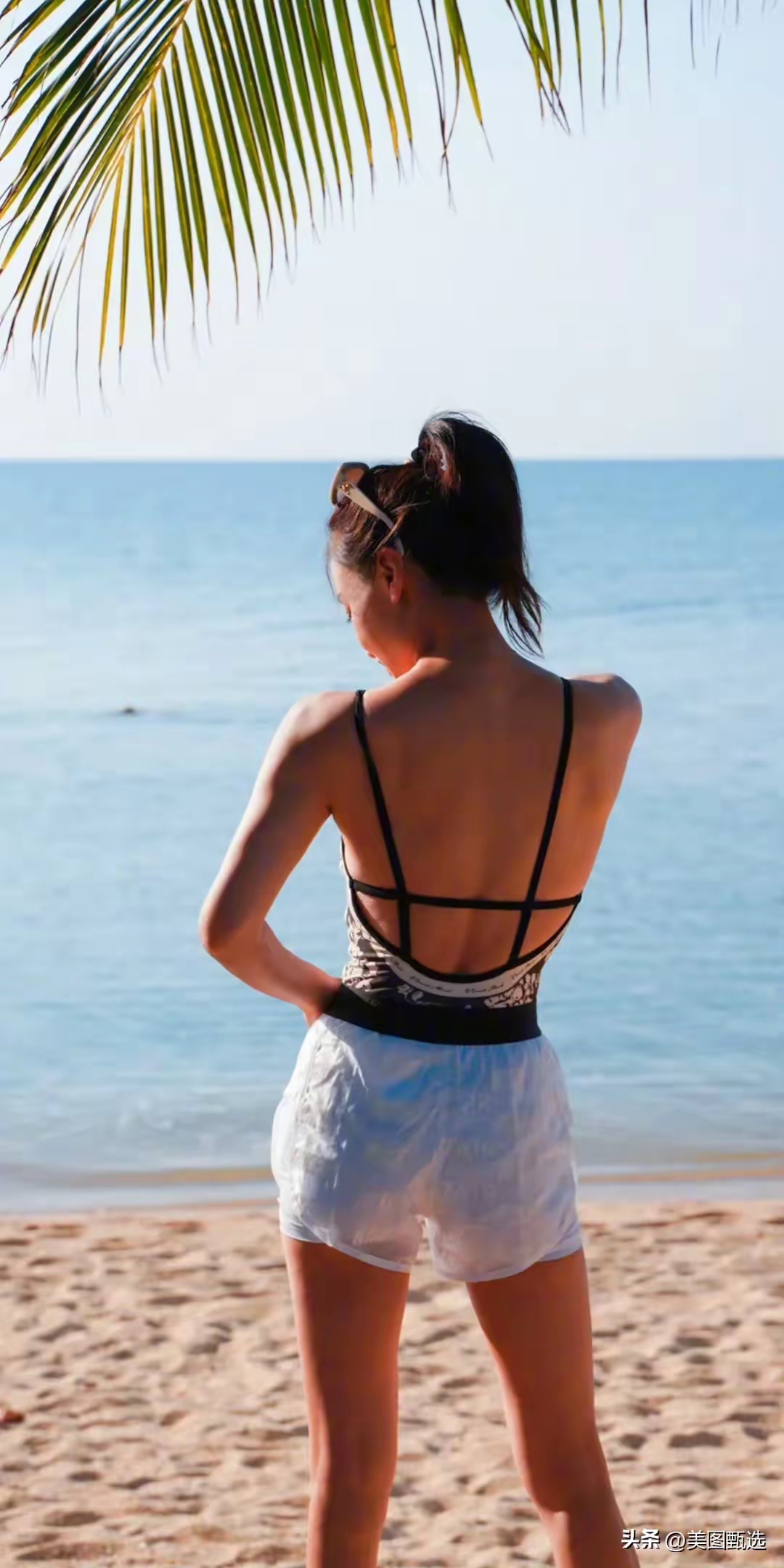 赵子琪海边写真插图6