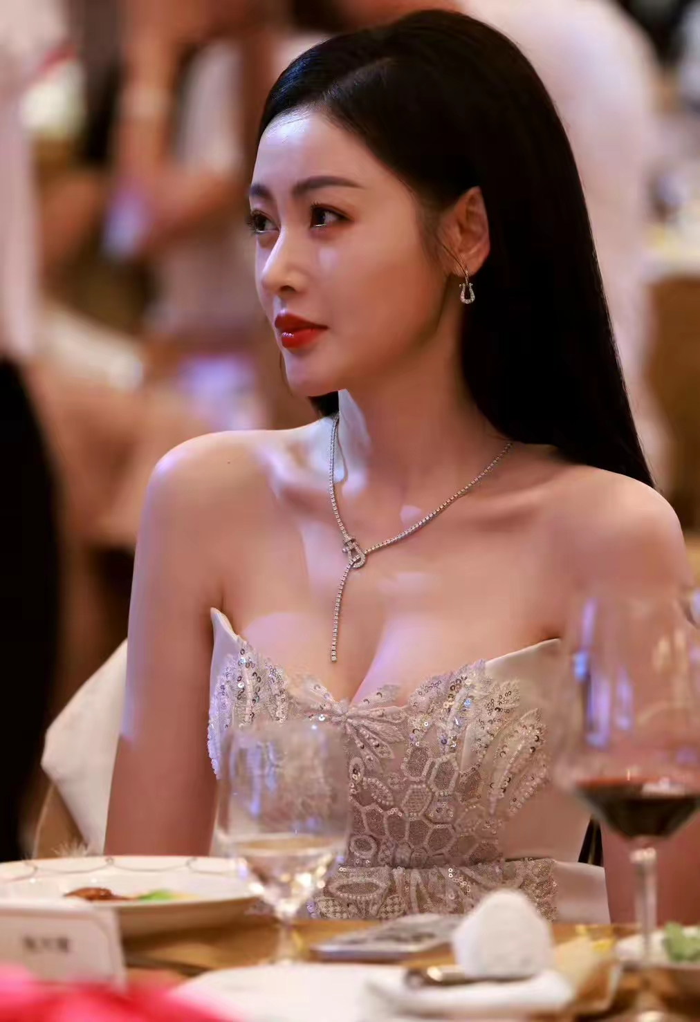参加活动的张天爱插图