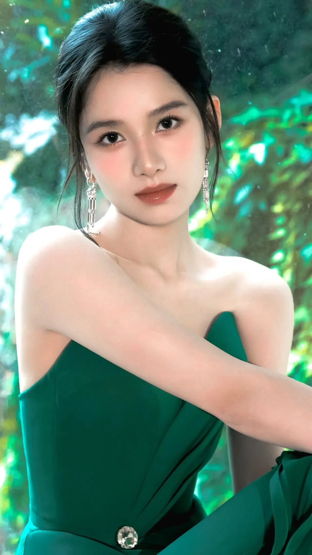 张婧仪春日写真插图5