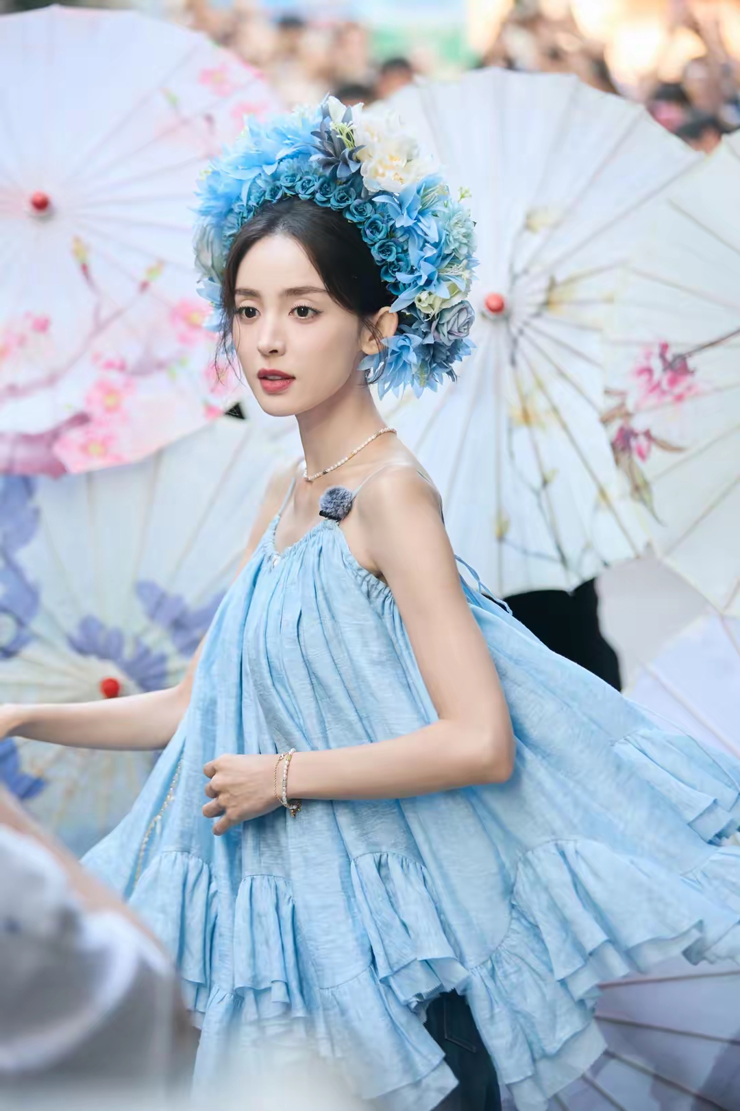 古力娜扎明艳写真插图9