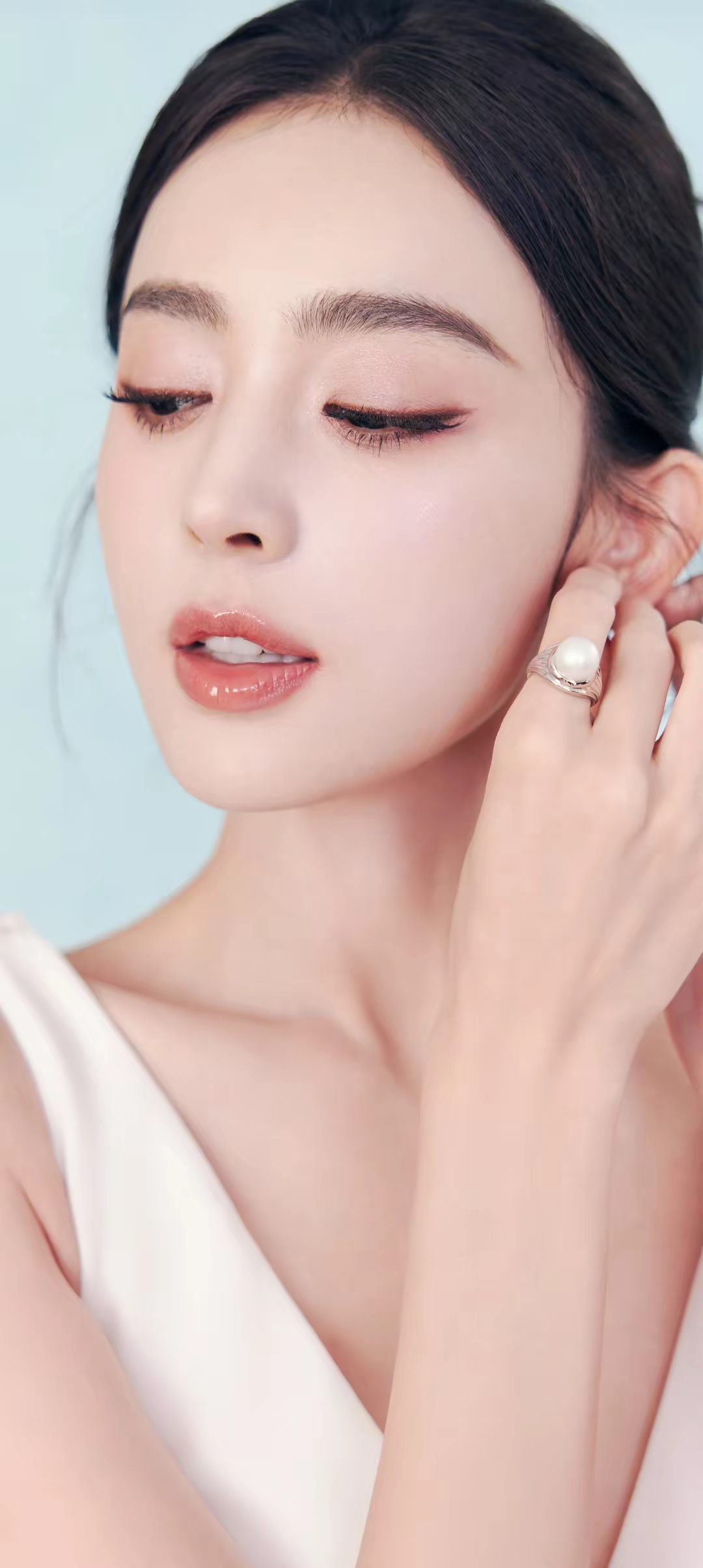 古力娜扎明艳动人写真插图
