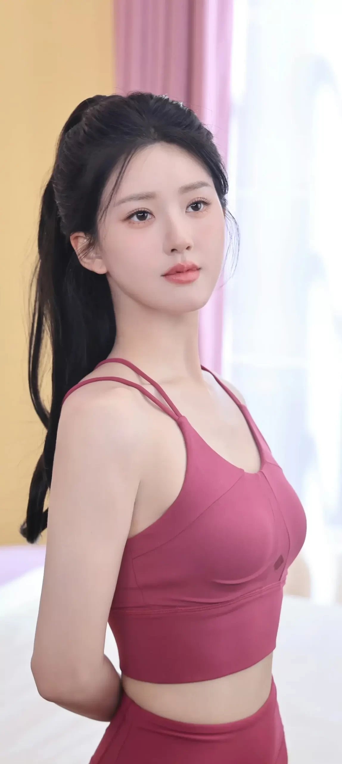 赵露思运动风写真插图1
