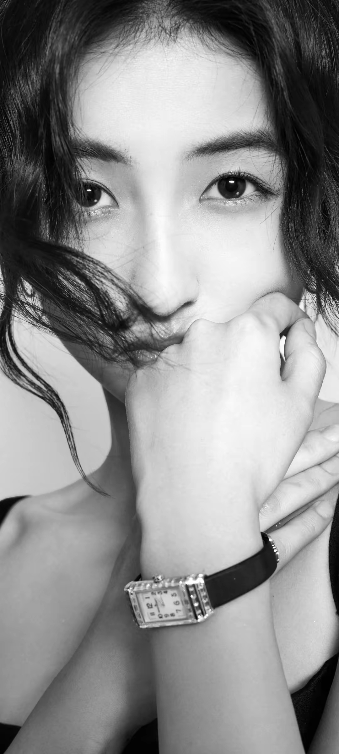 张子枫黑白写真插图6