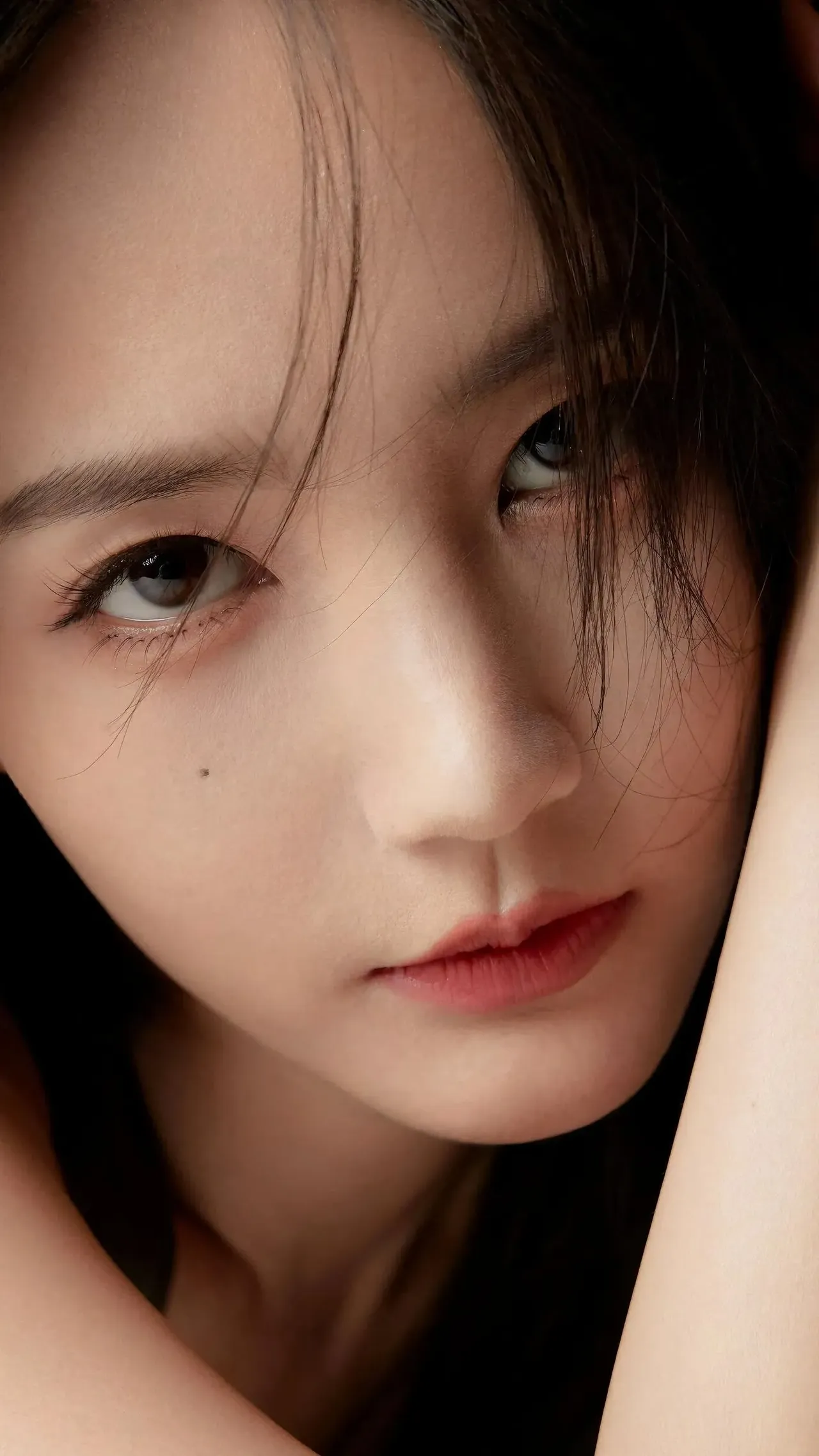 李一桐禁欲系写真插图1