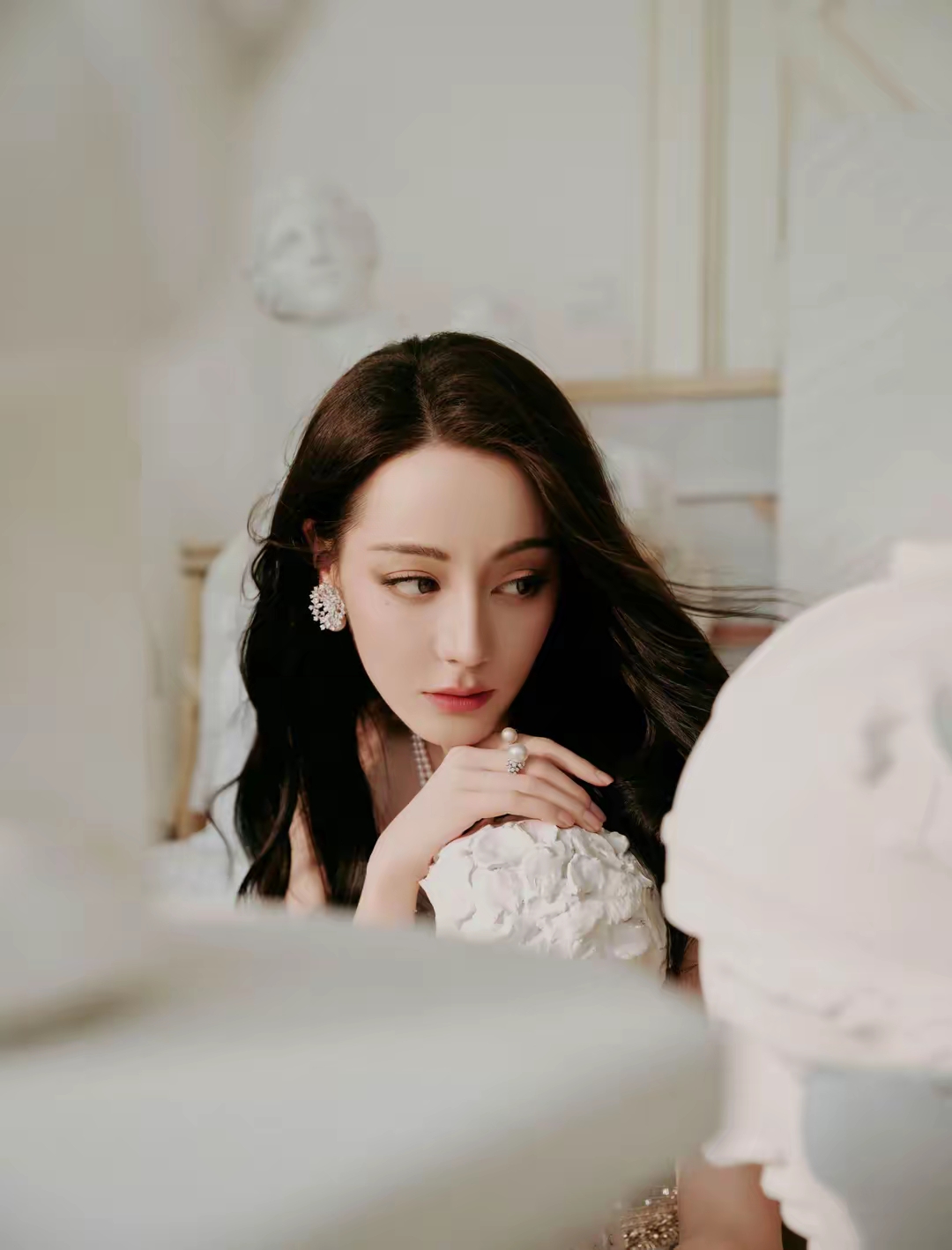 迪丽热巴写真插图1