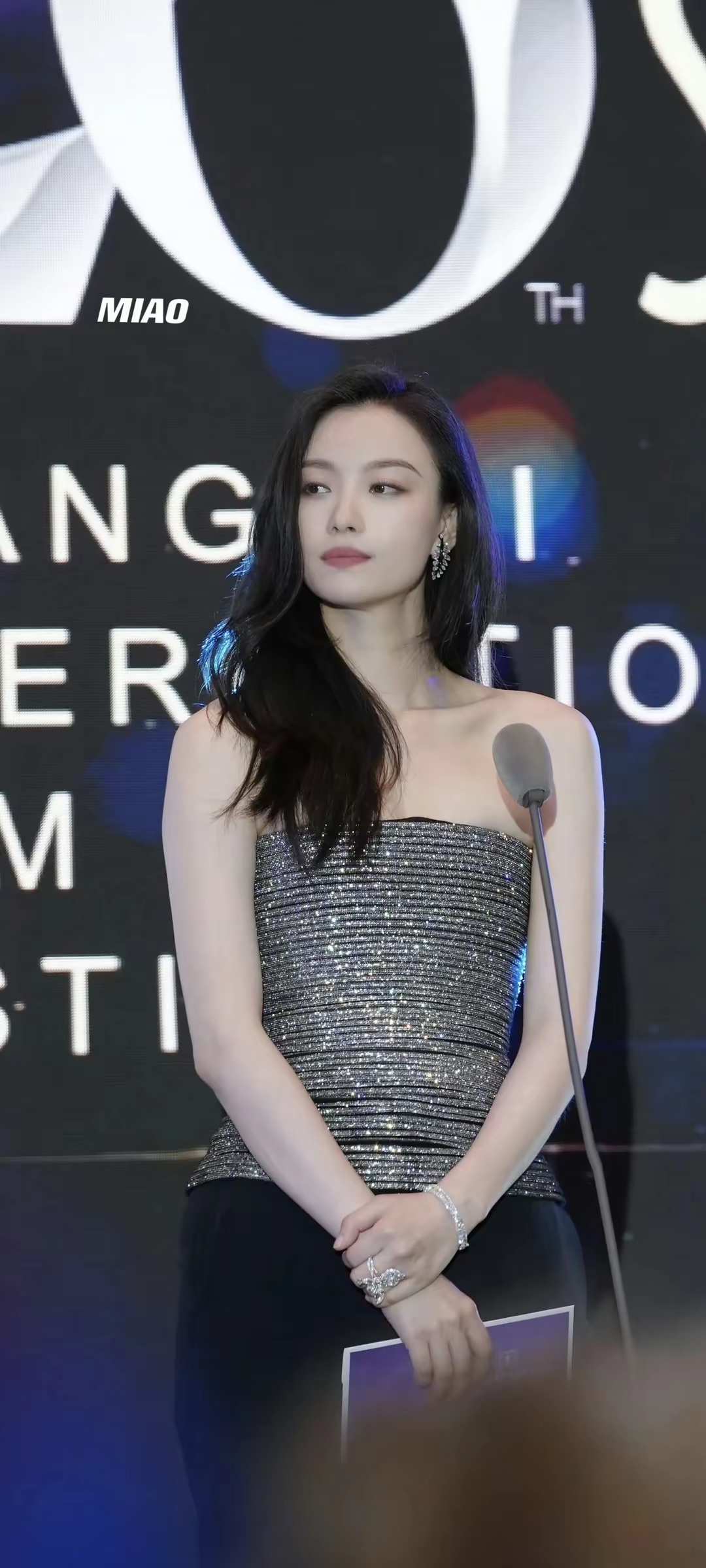 倪妮上海电影节现场图片插图4